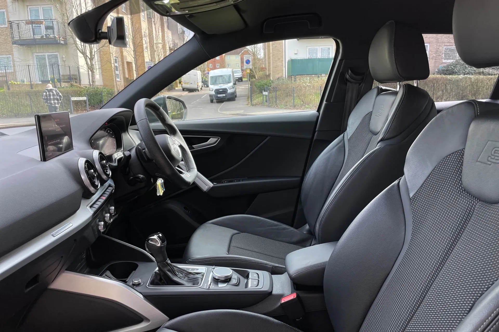 Audi Q2 thumbnail image number 27
