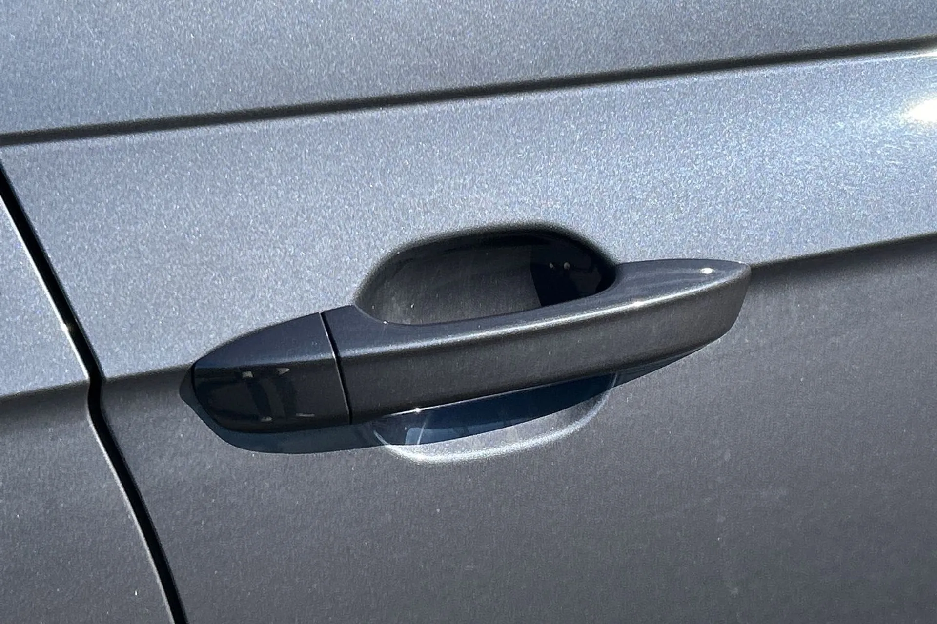 VOLKSWAGEN TAIGO thumbnail image number 31