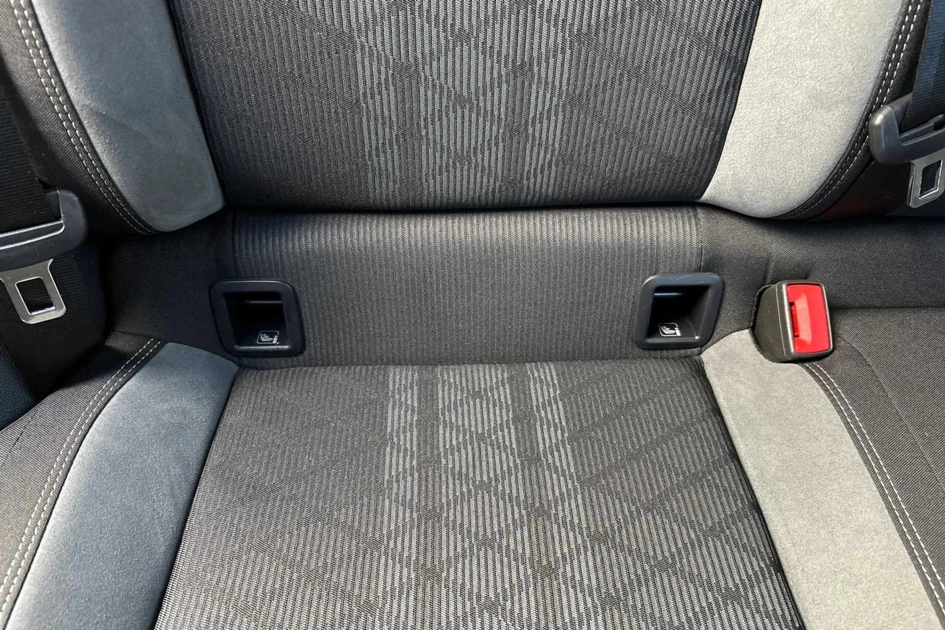 VOLKSWAGEN TAIGO thumbnail image number 28