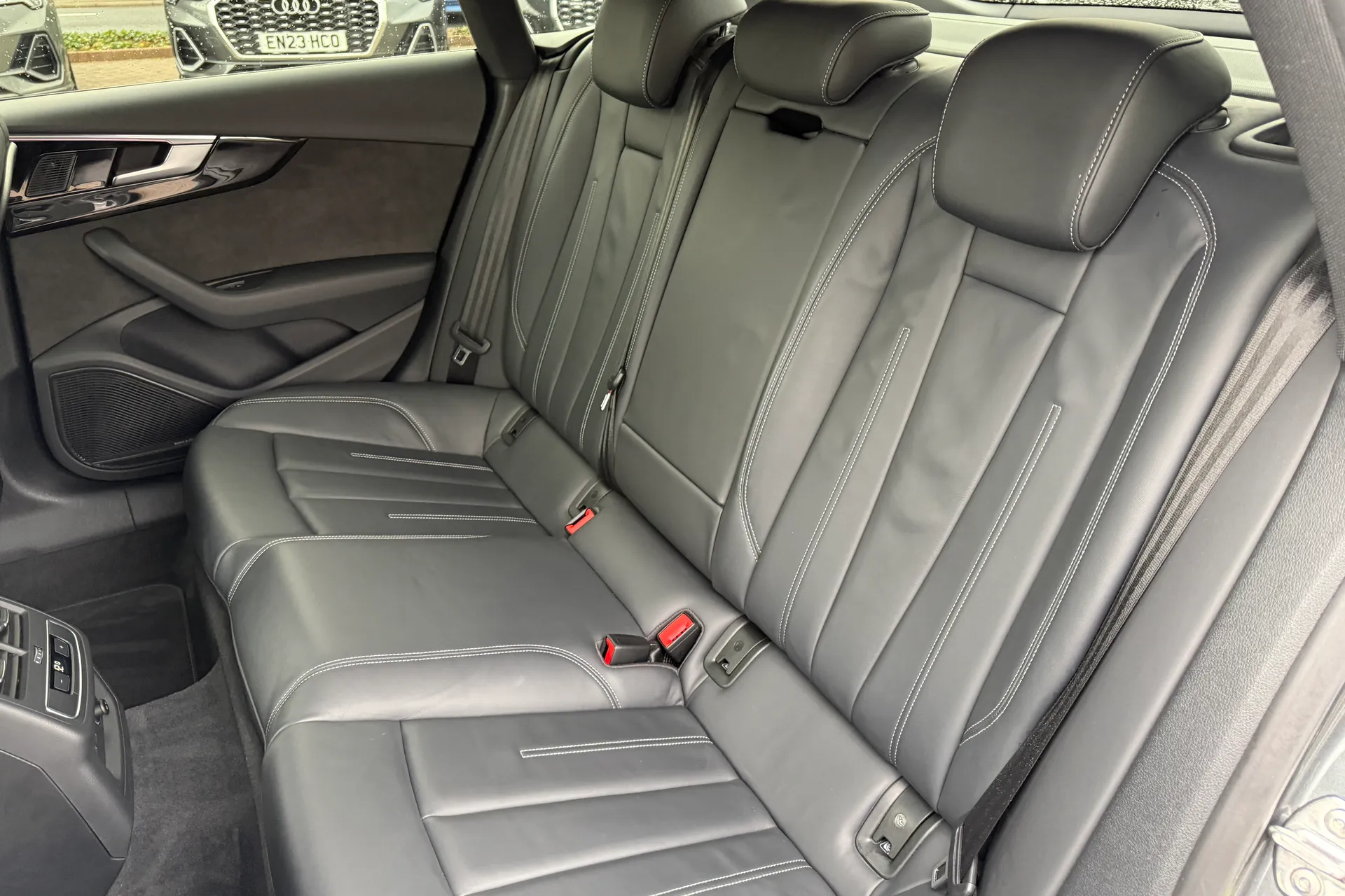 Audi A5 thumbnail image number 45