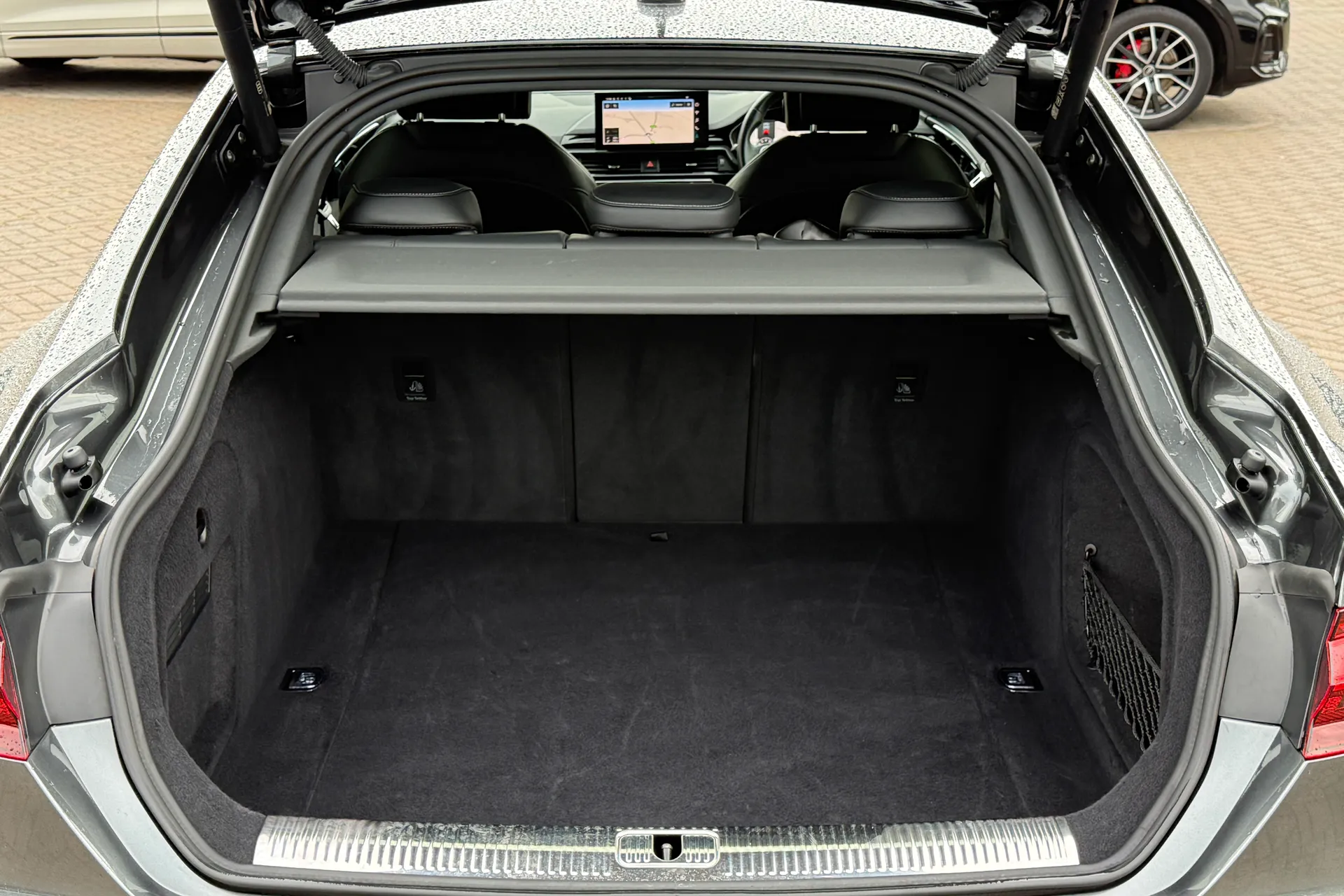 Audi A5 thumbnail image number 37