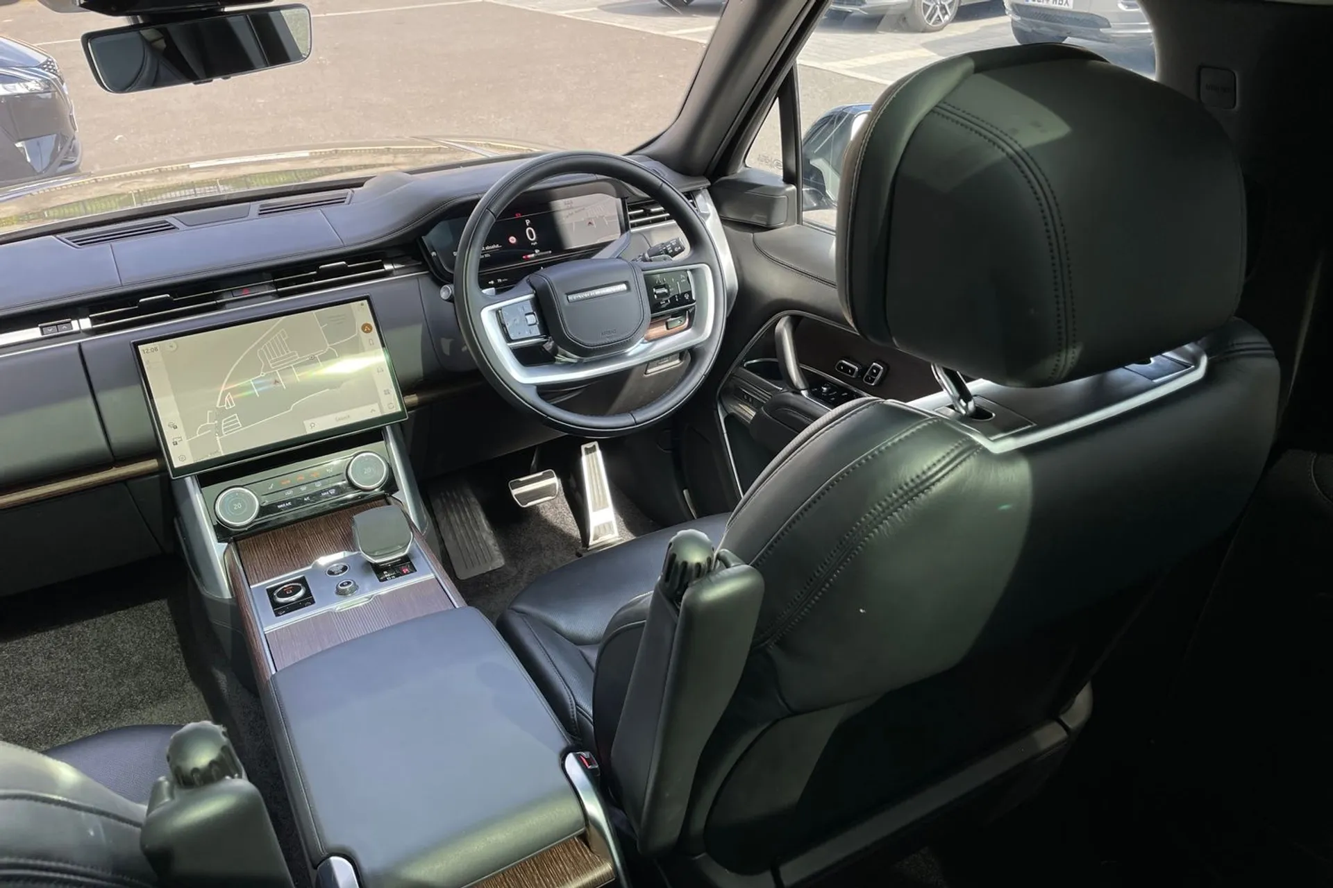 LAND ROVER RANGE ROVER thumbnail image number 59