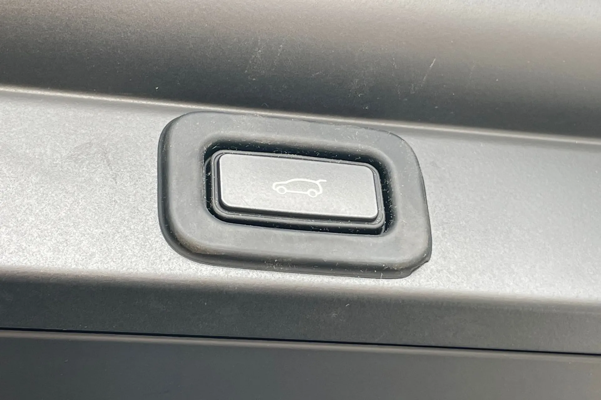 LAND ROVER RANGE ROVER thumbnail image number 46