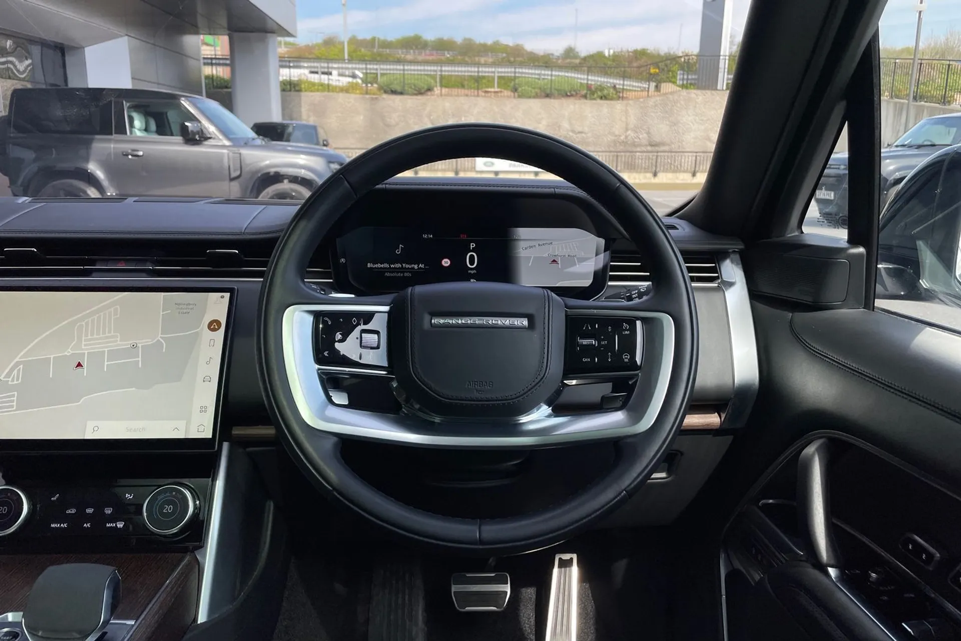 LAND ROVER RANGE ROVER thumbnail image number 60