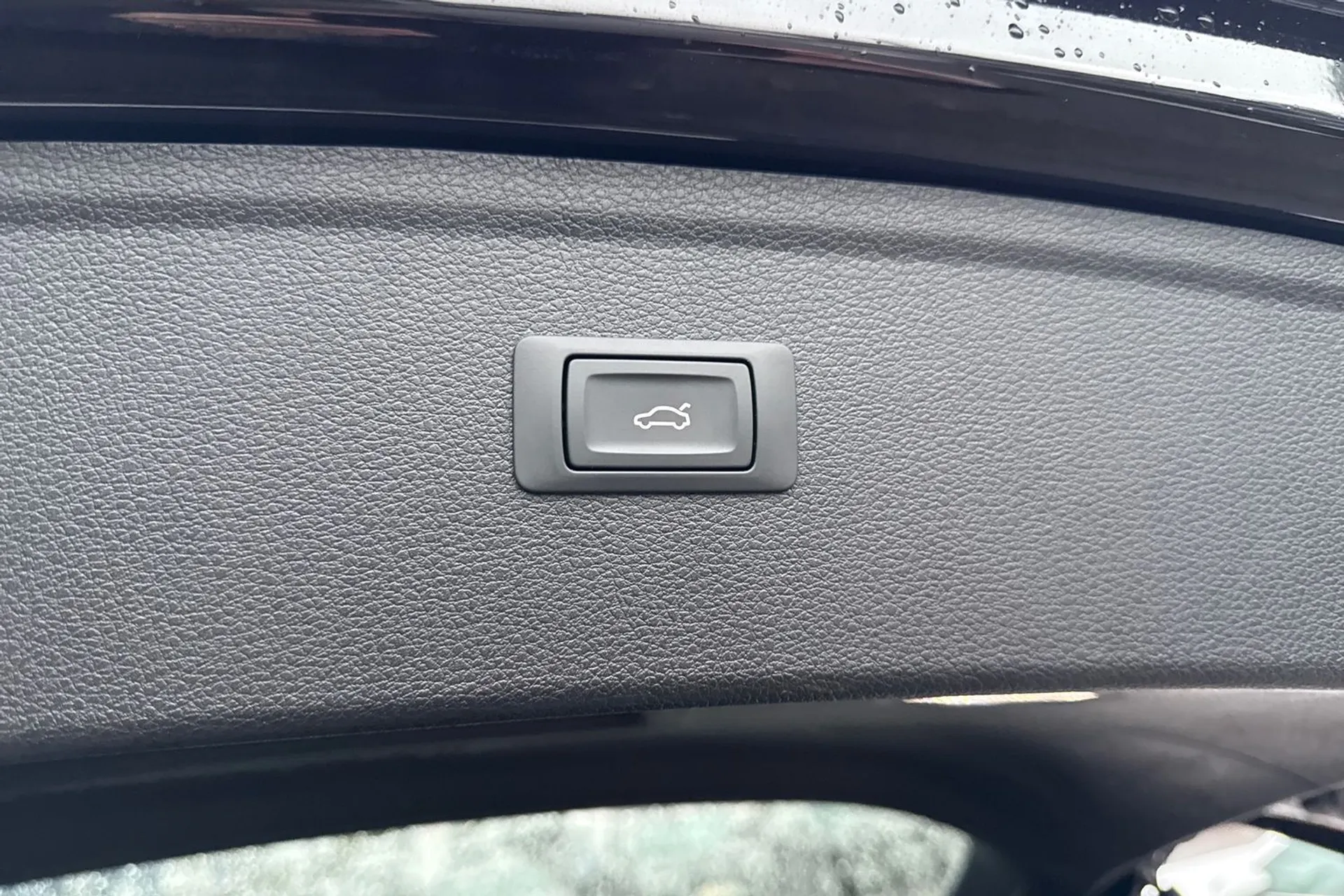 Audi Q5 thumbnail image number 19