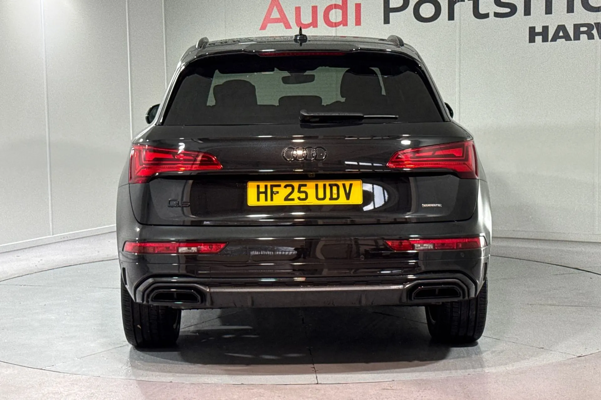 Audi Q5 thumbnail image number 7