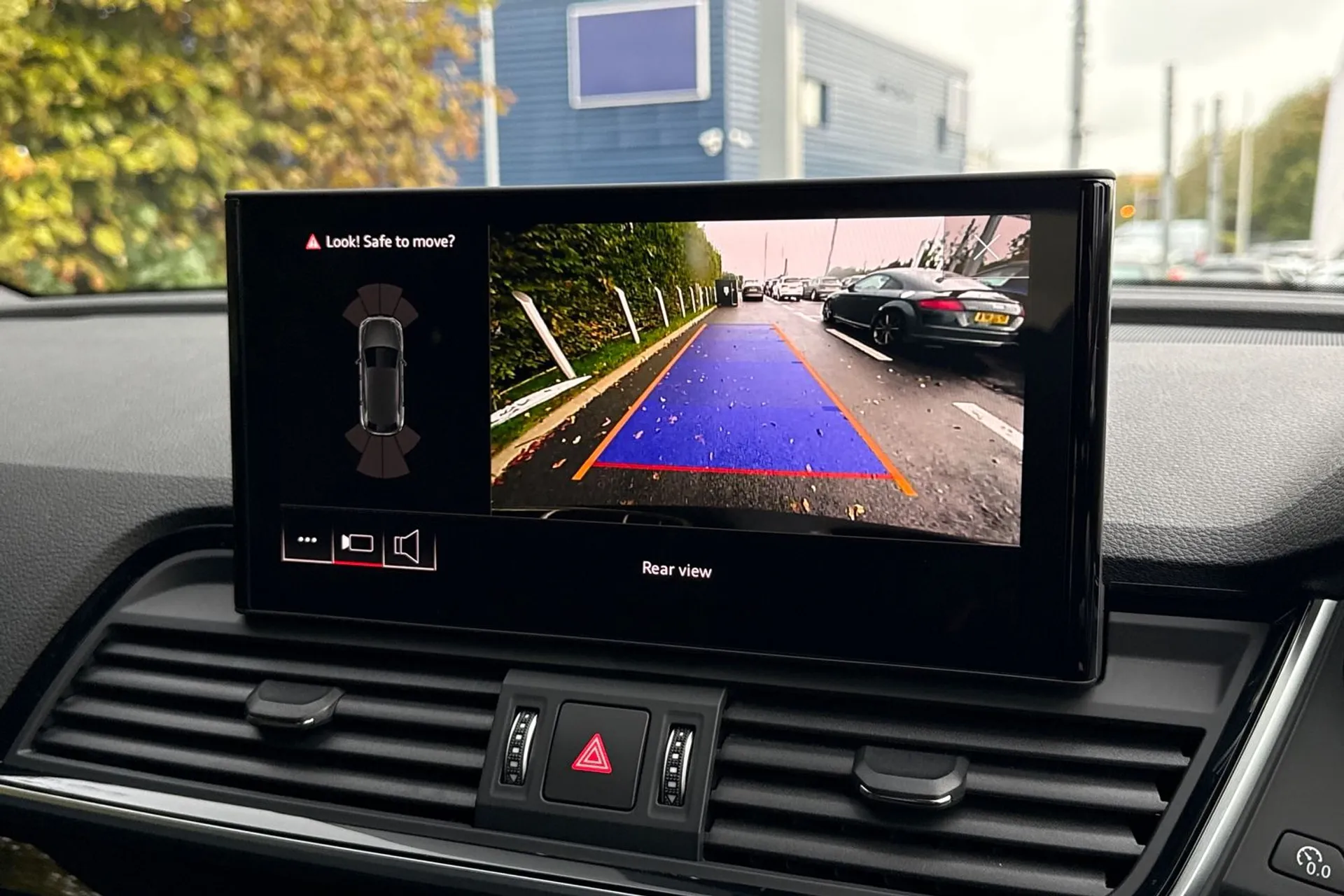 Audi Q5 thumbnail image number 4