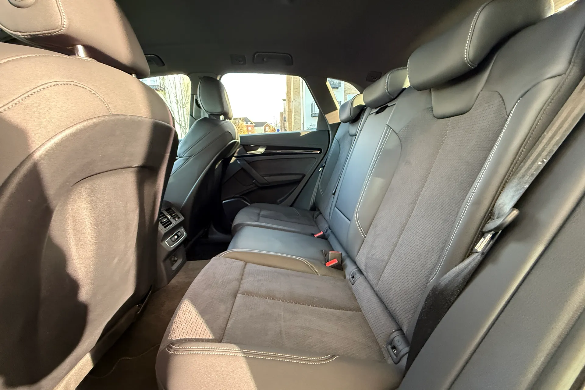 Audi Q5 thumbnail image number 63