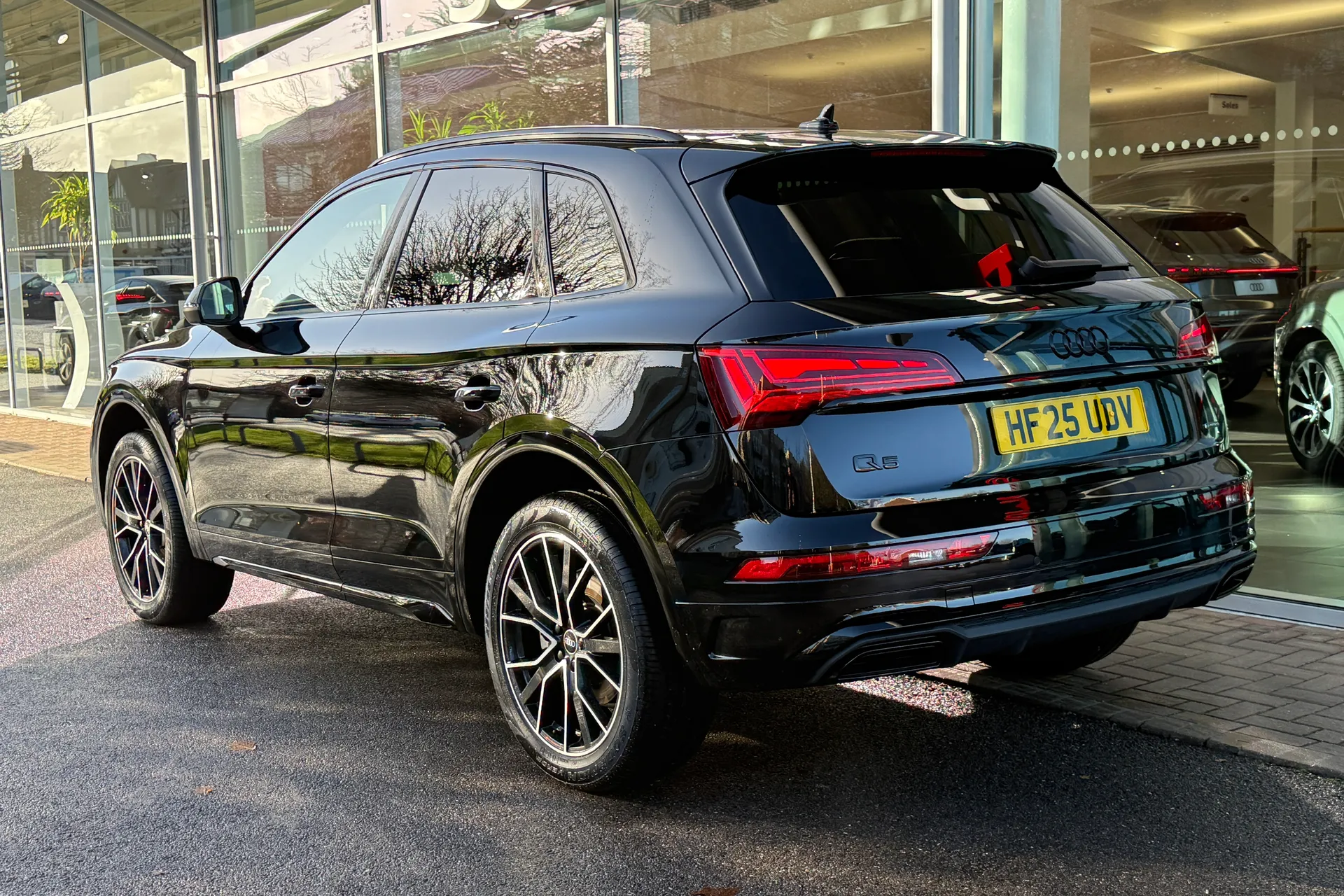 Audi Q5 thumbnail image number 8