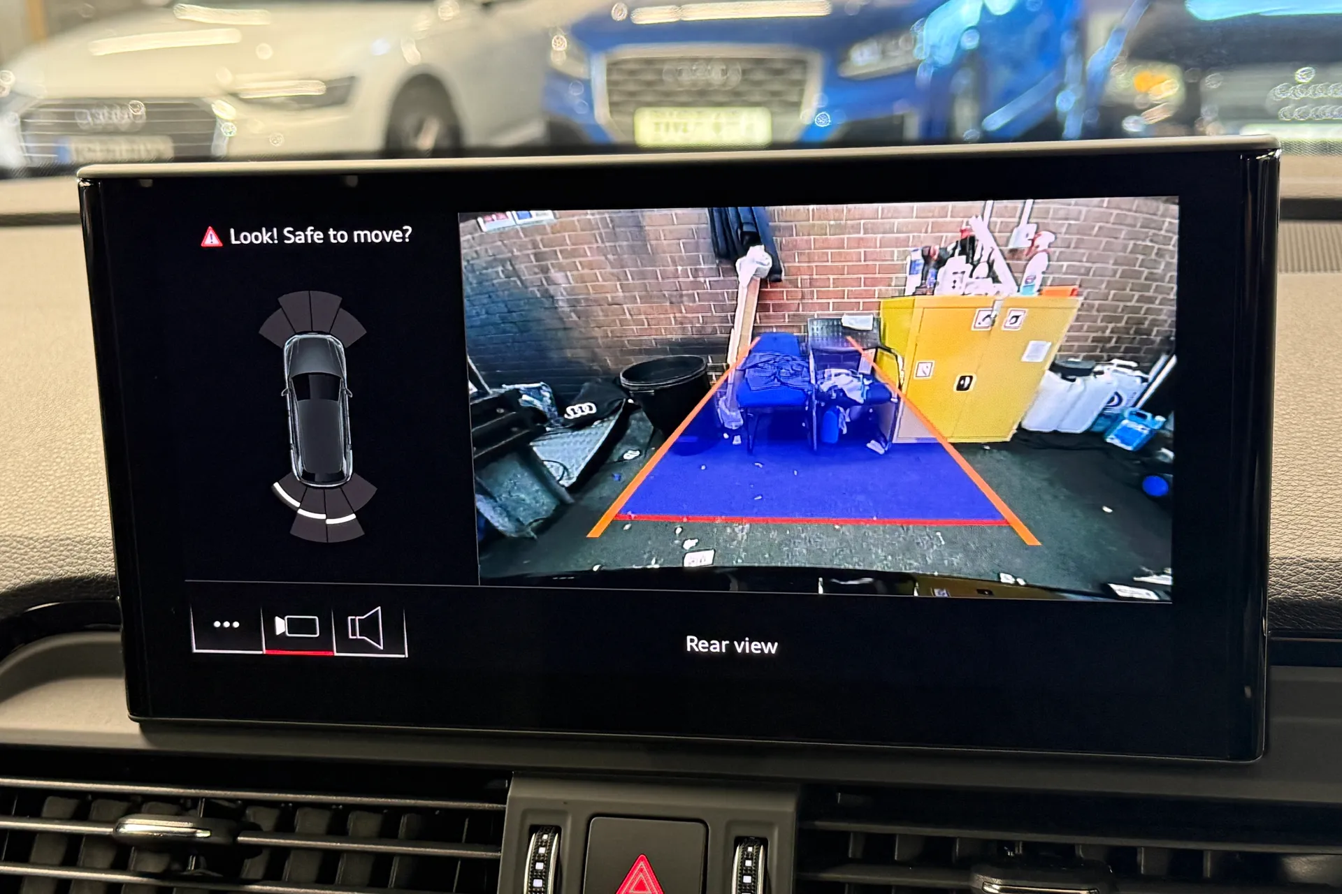 Audi Q5 thumbnail image number 5