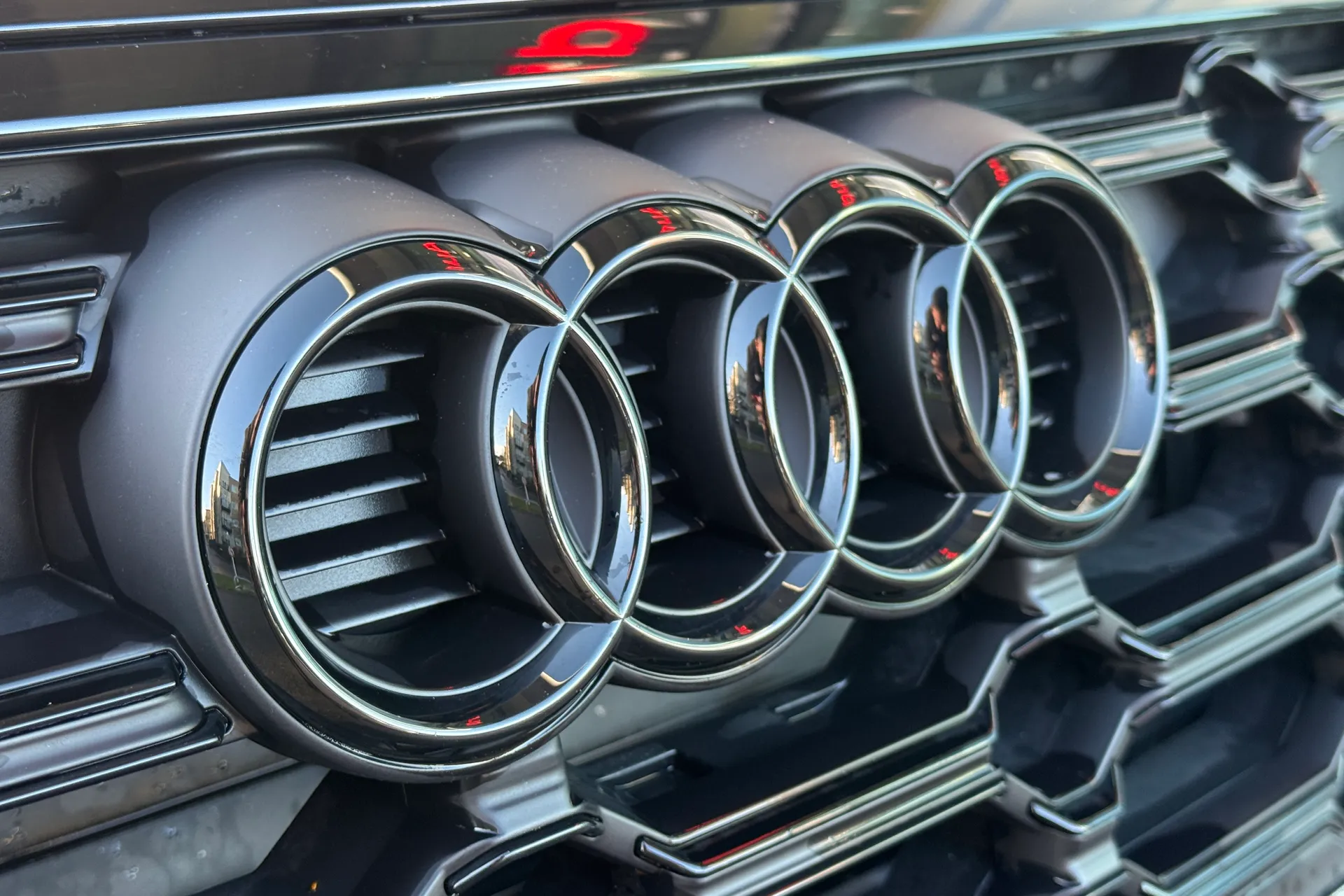 Audi Q5 thumbnail image number 54