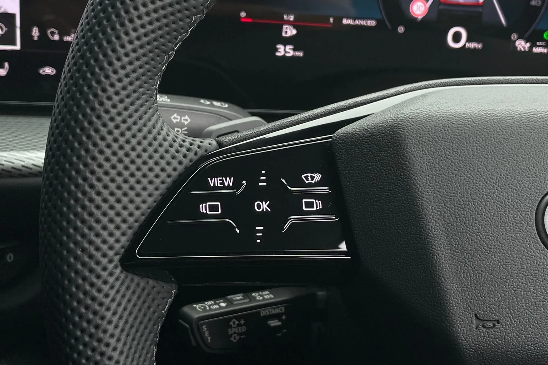 Audi Q5 thumbnail image number 40