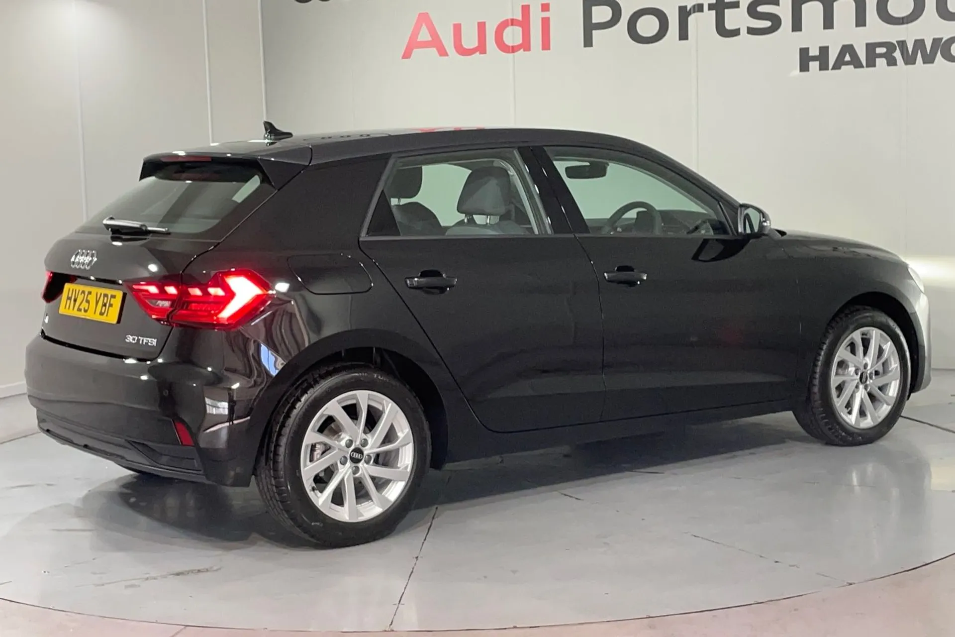 Audi A1 thumbnail image number 10
