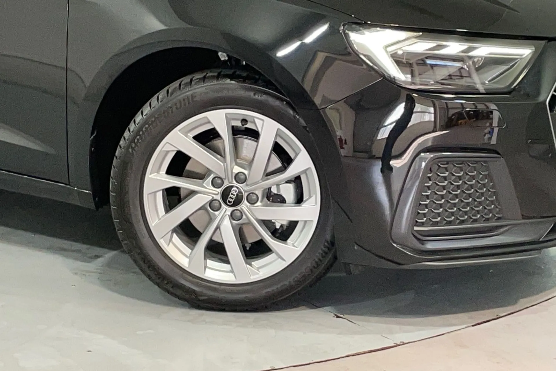 Audi A1 thumbnail image number 8