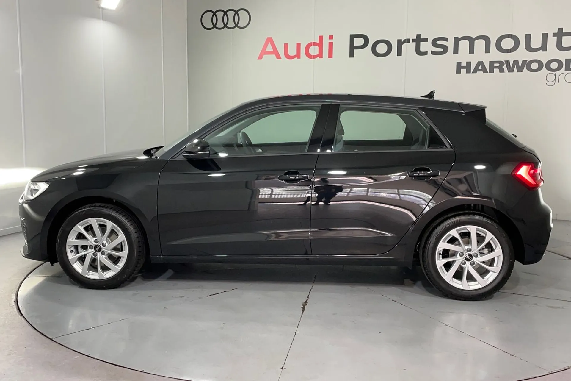 Audi A1 thumbnail image number 11