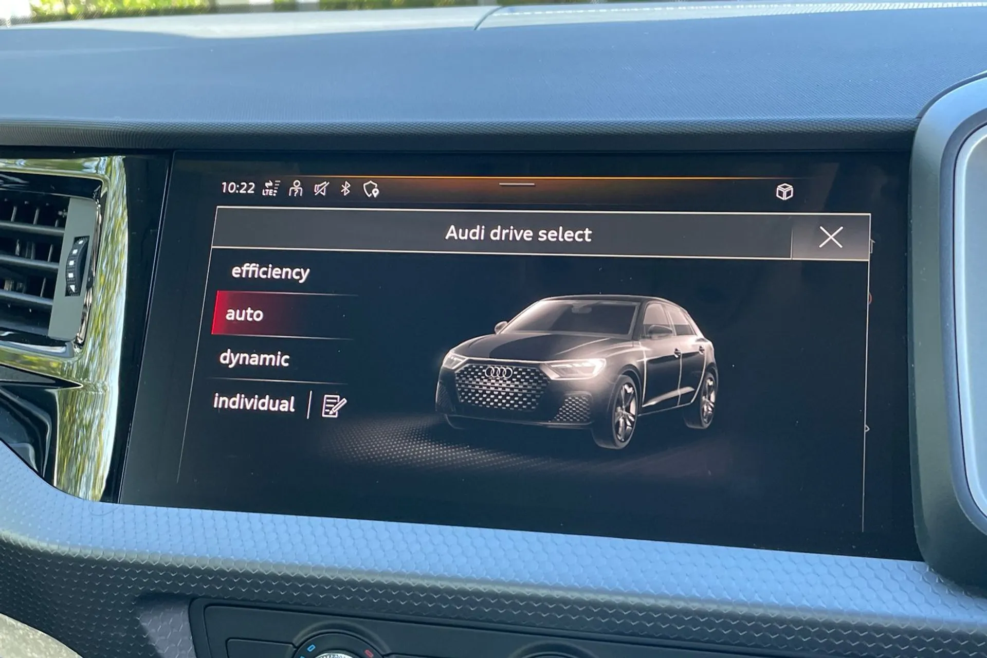 Audi A1 thumbnail image number 25