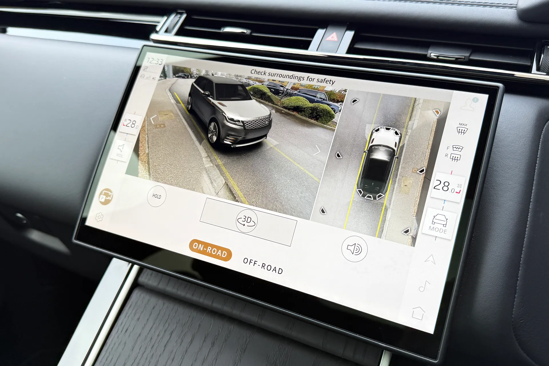 LAND ROVER RANGE ROVER VELAR thumbnail image number 8