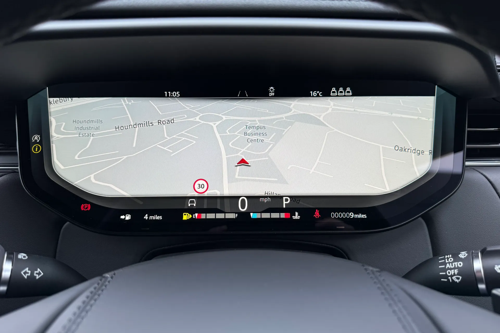 LAND ROVER RANGE ROVER SPORT thumbnail image number 16