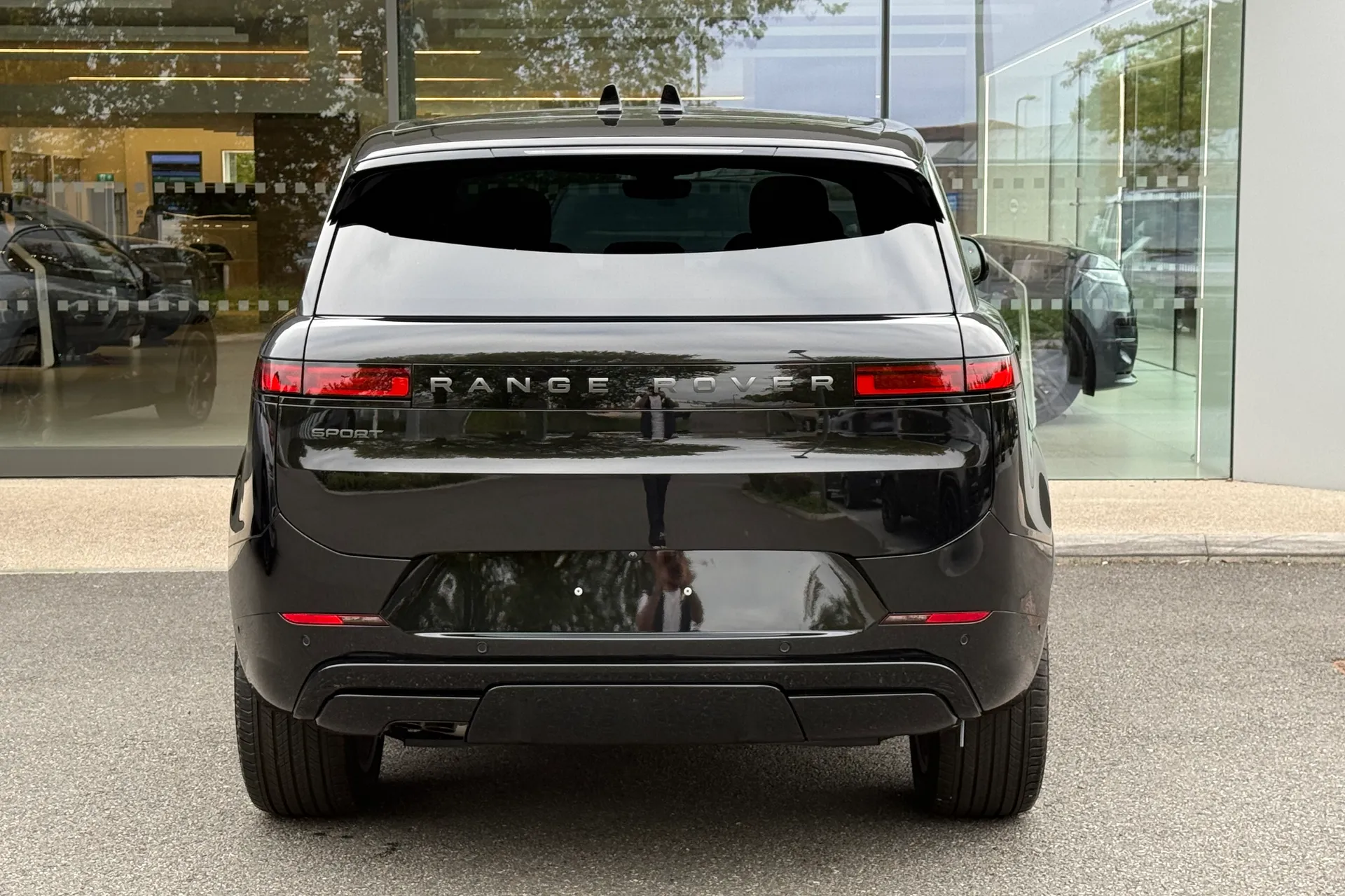 LAND ROVER RANGE ROVER SPORT thumbnail image number 6
