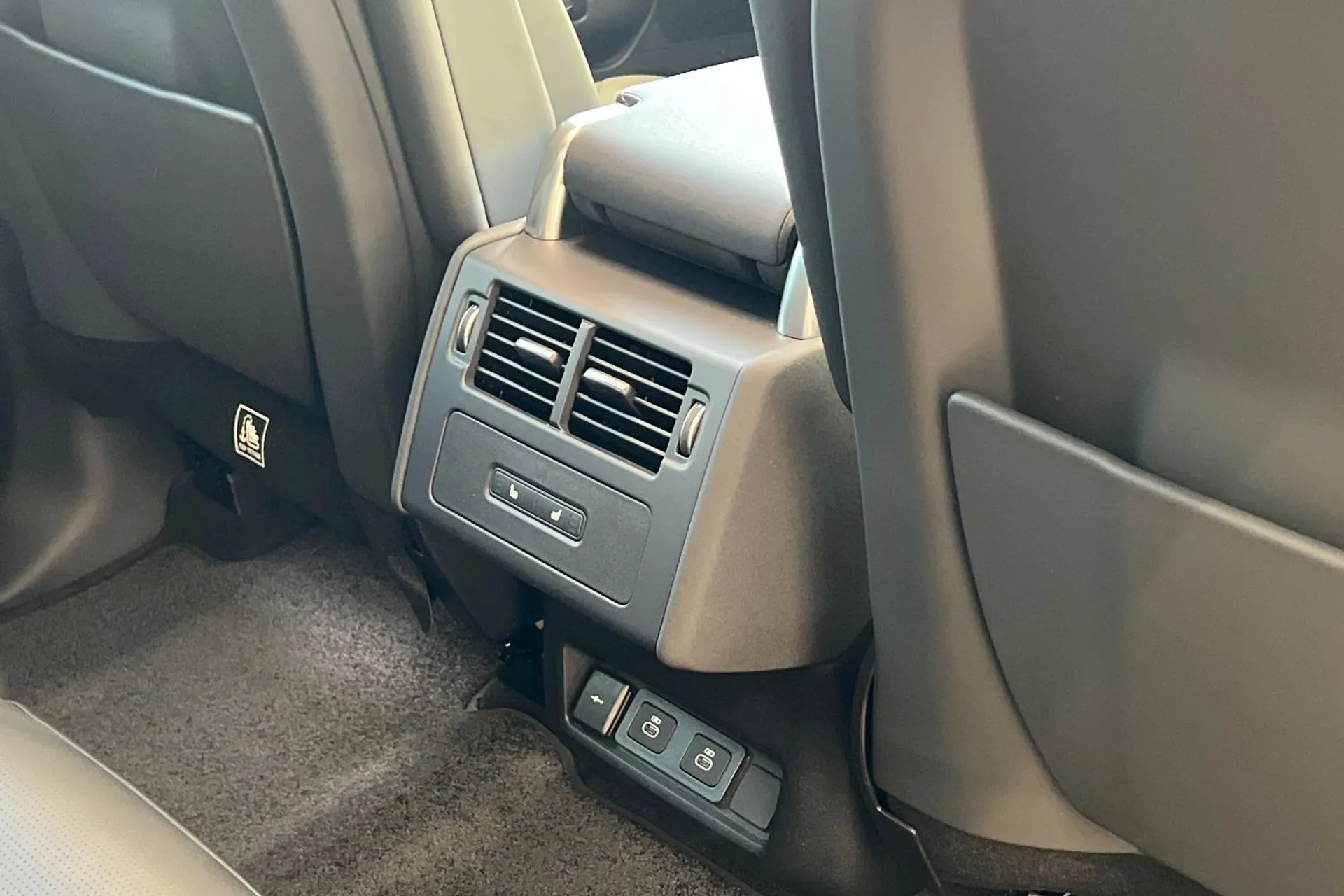 LAND ROVER DISCOVERY thumbnail image number 34