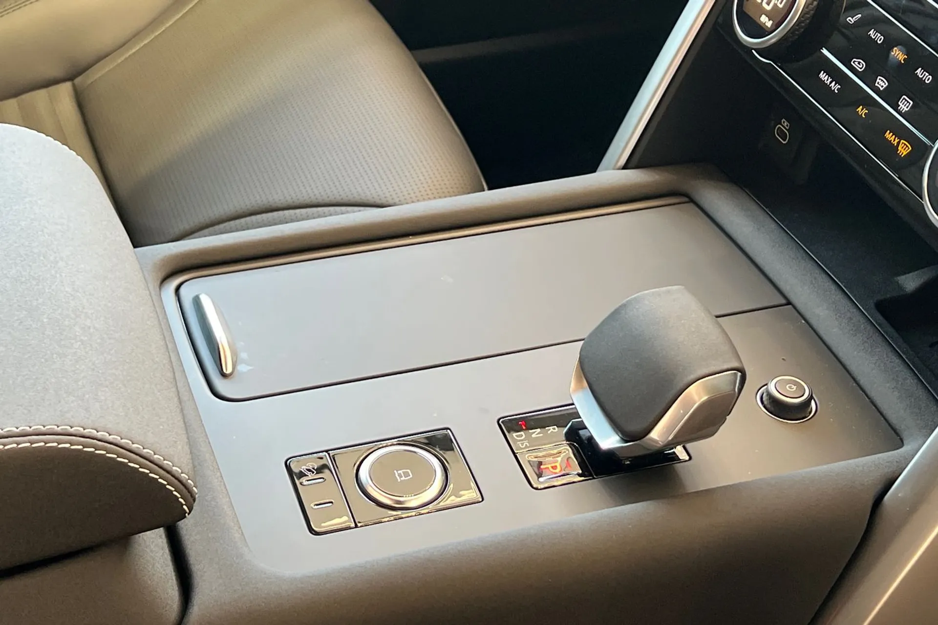 LAND ROVER DISCOVERY thumbnail image number 22