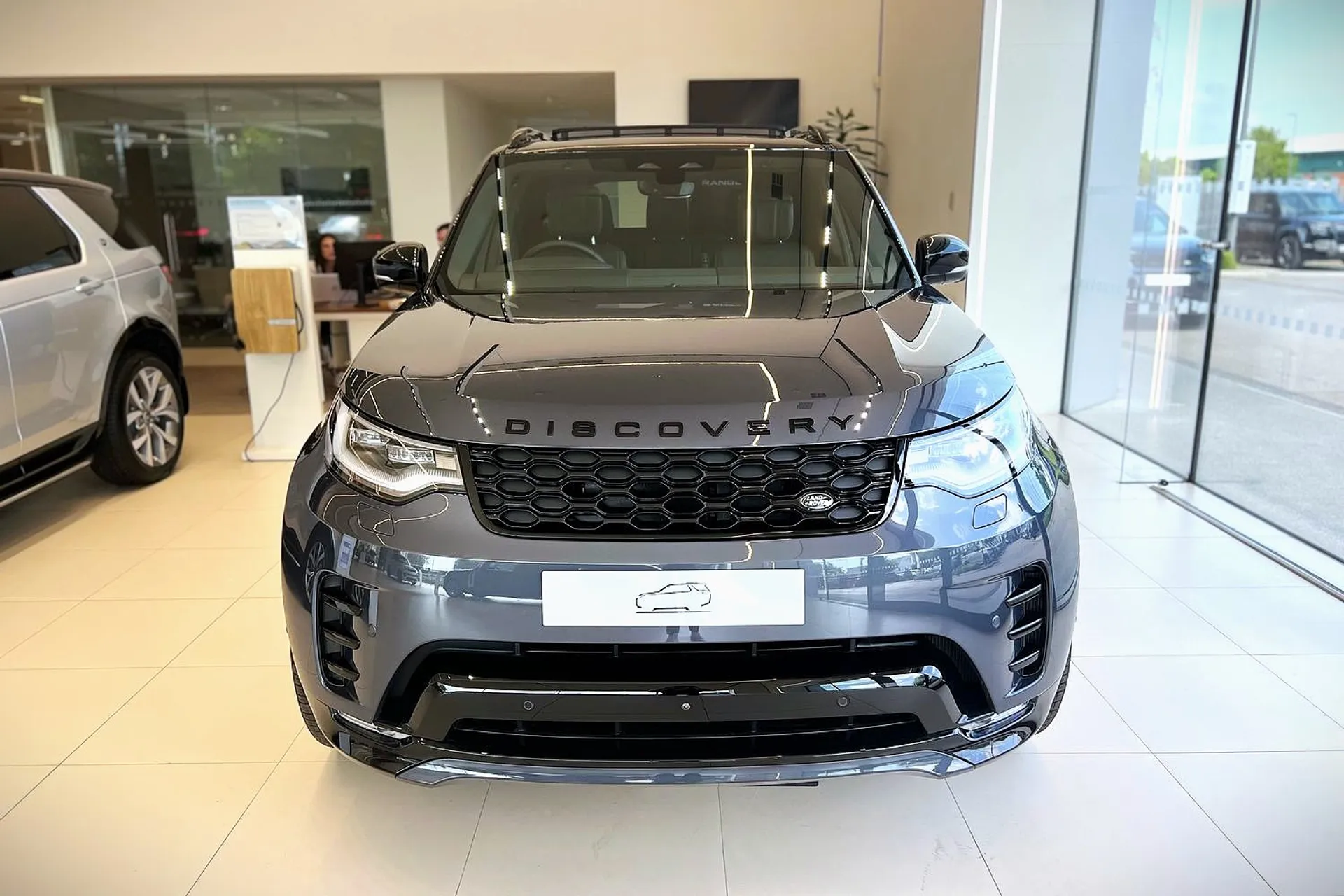 LAND ROVER DISCOVERY thumbnail image number 10