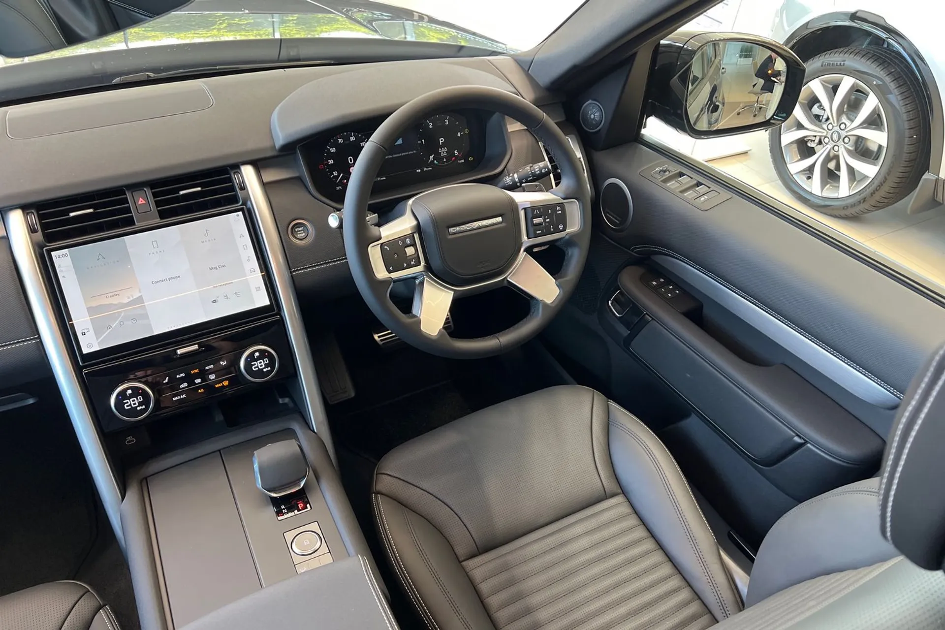 LAND ROVER DISCOVERY thumbnail image number 25