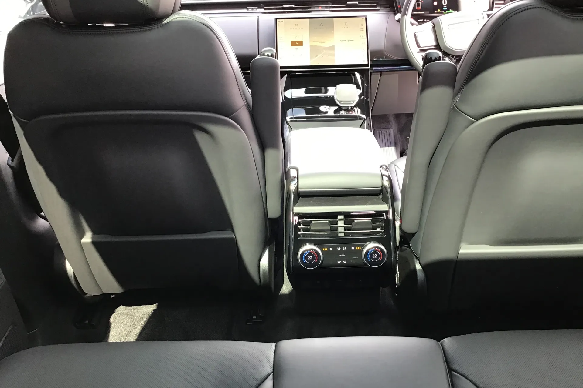 LAND ROVER RANGE ROVER SPORT thumbnail image number 10