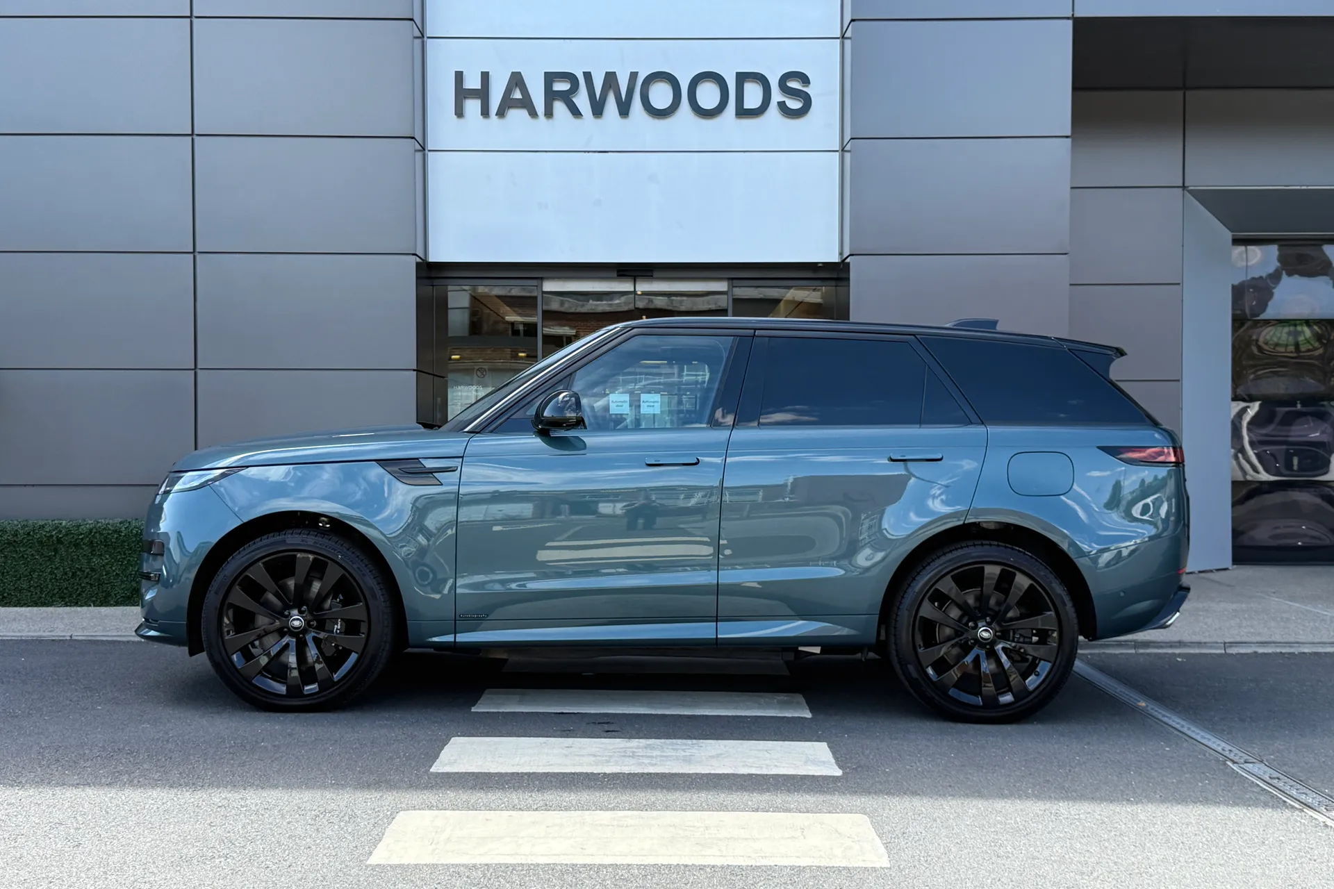 LAND ROVER RANGE ROVER SPORT thumbnail image number 6