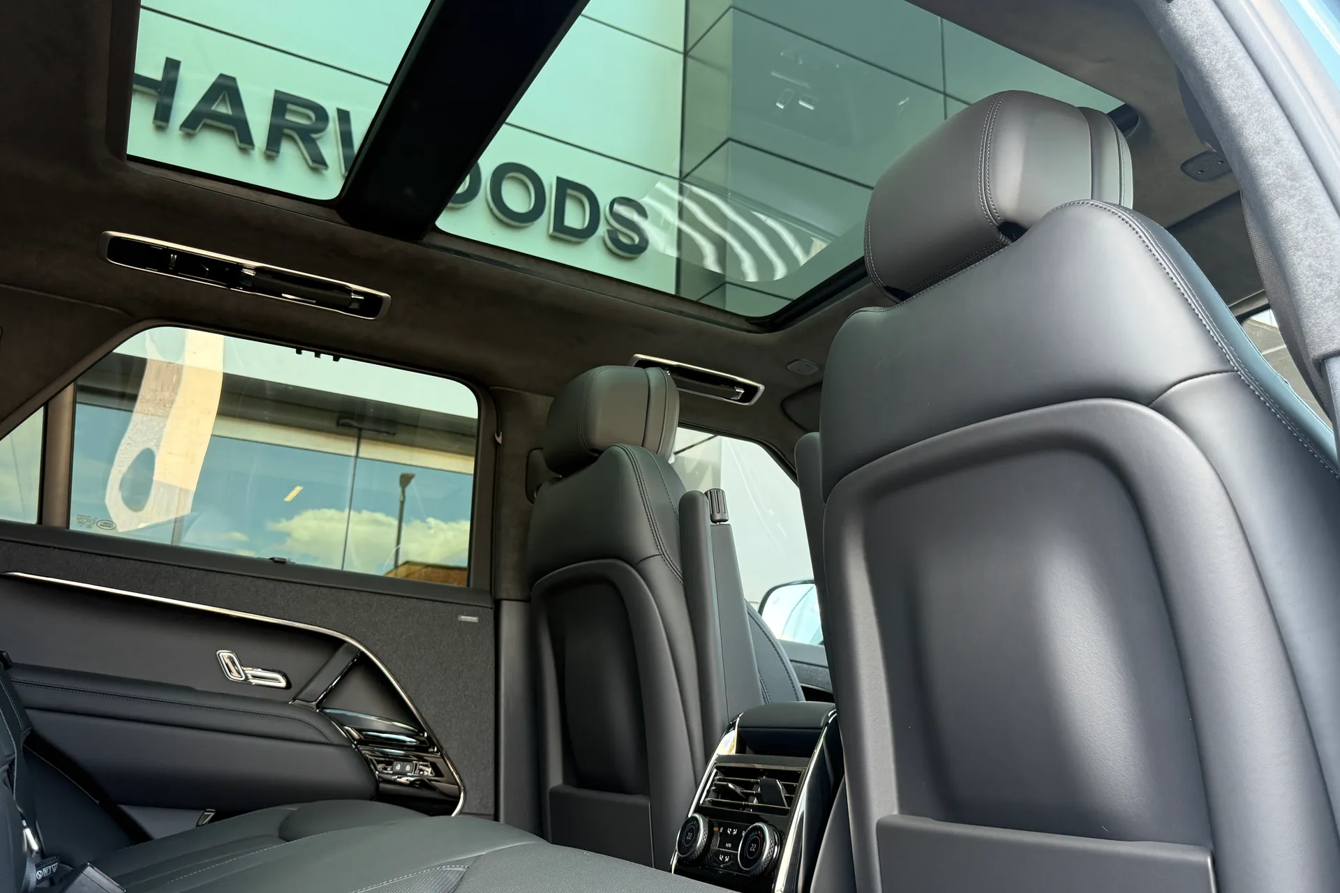 LAND ROVER RANGE ROVER SPORT thumbnail image number 45