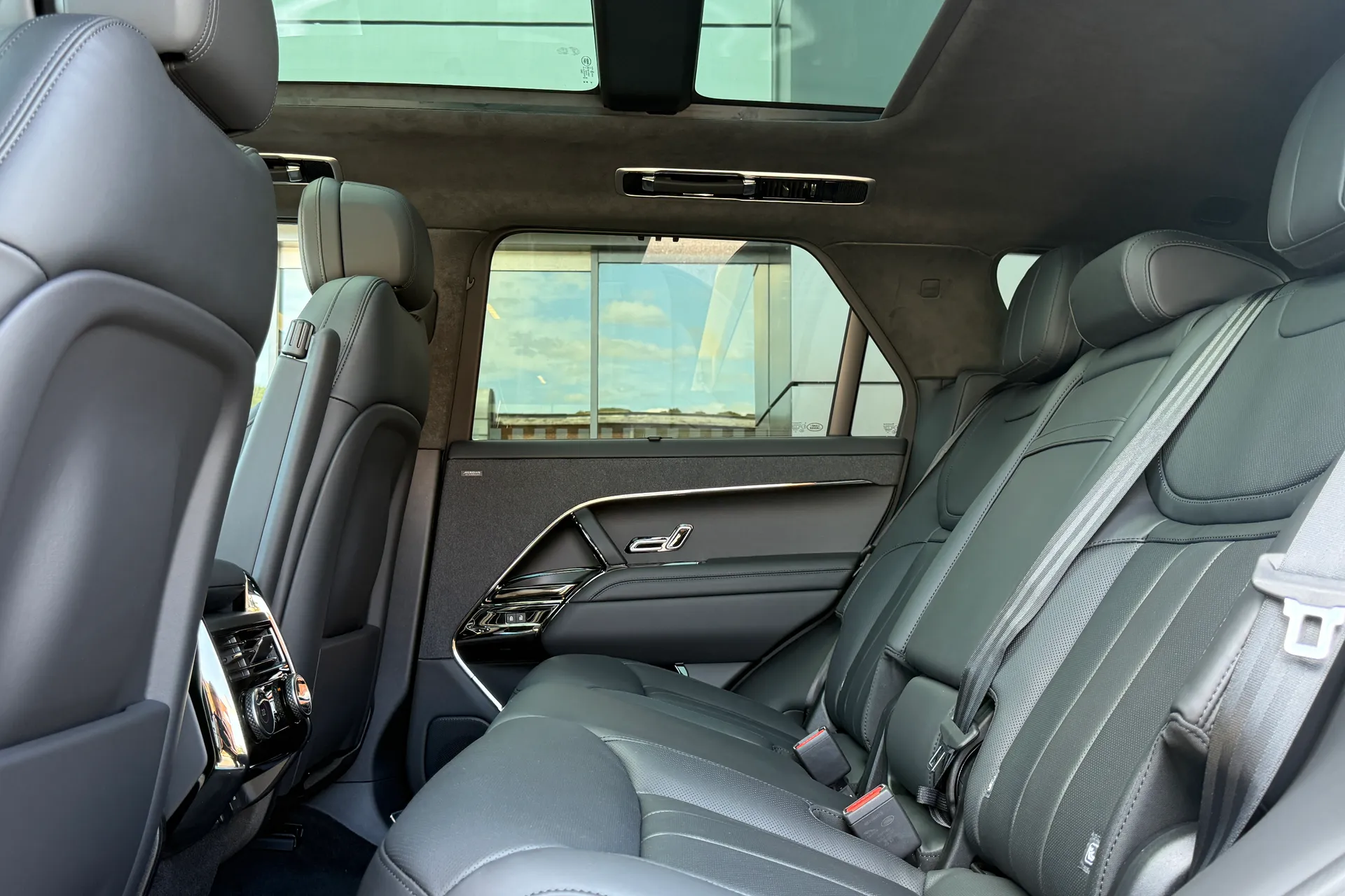 LAND ROVER RANGE ROVER SPORT thumbnail image number 62