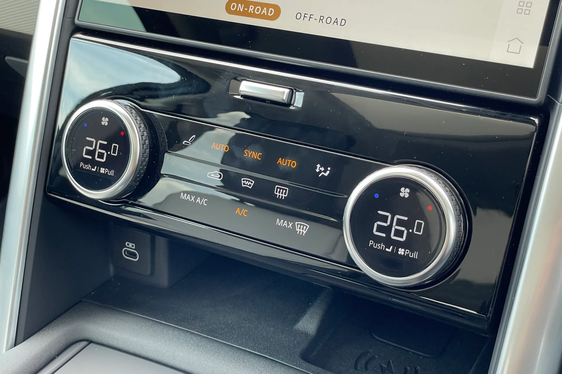 LAND ROVER DISCOVERY thumbnail image number 40