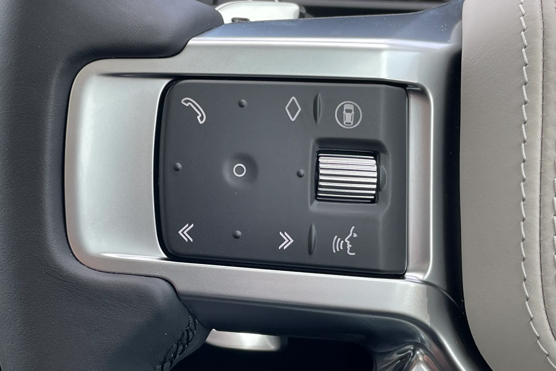 LAND ROVER DISCOVERY thumbnail image number 43