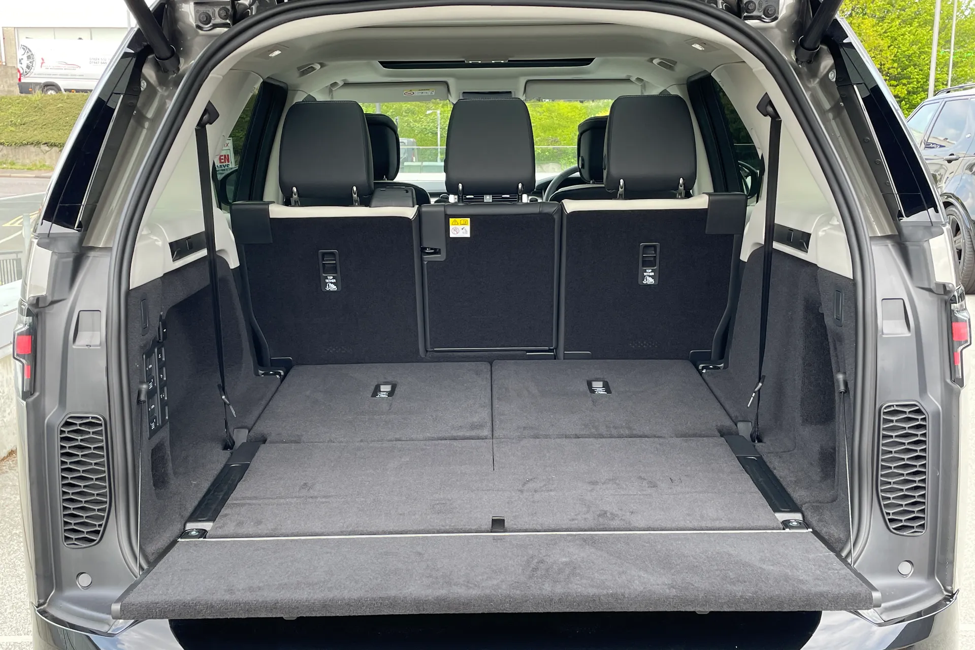 LAND ROVER DISCOVERY thumbnail image number 23