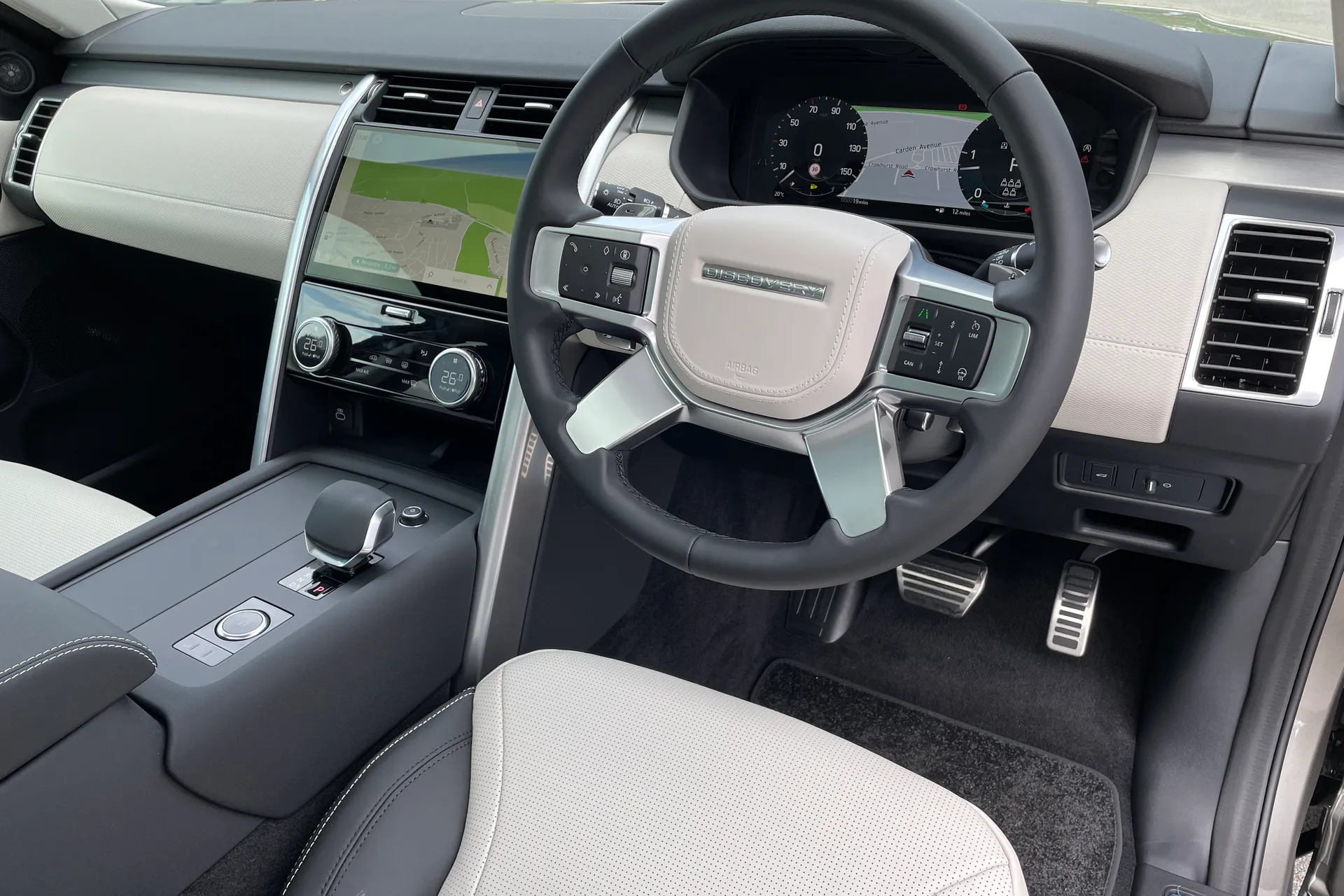 LAND ROVER DISCOVERY thumbnail image number 19