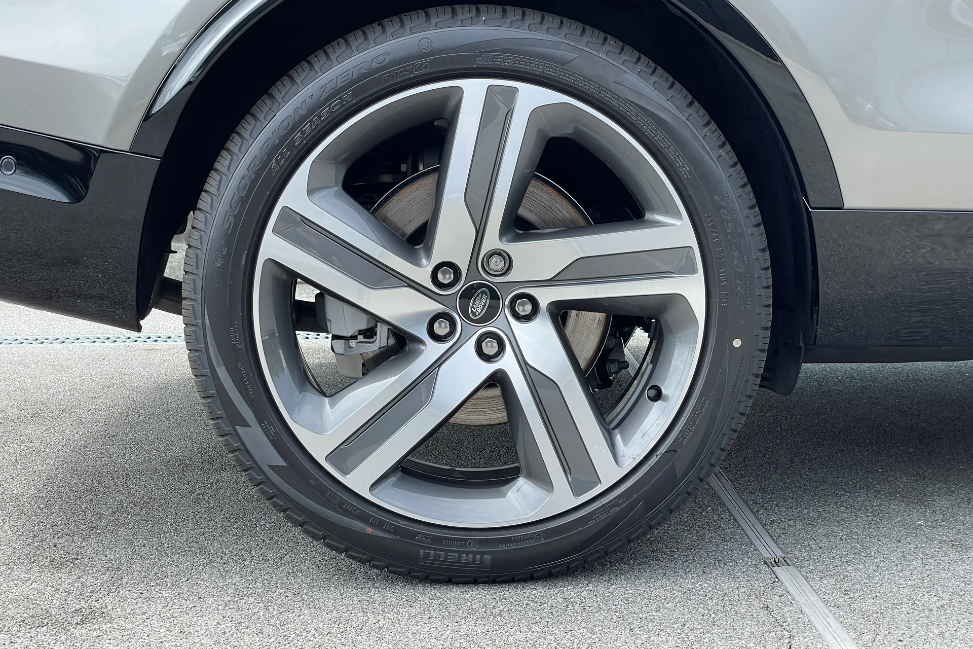 LAND ROVER DISCOVERY thumbnail image number 7