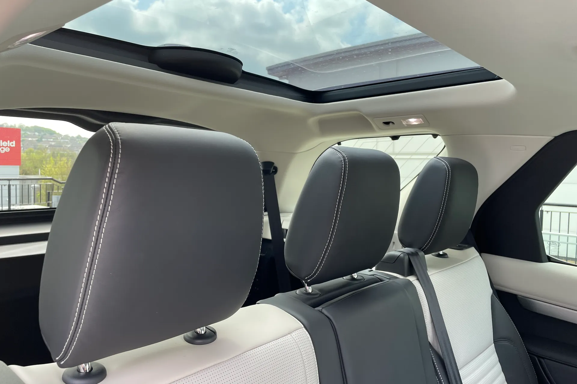 LAND ROVER DISCOVERY thumbnail image number 16