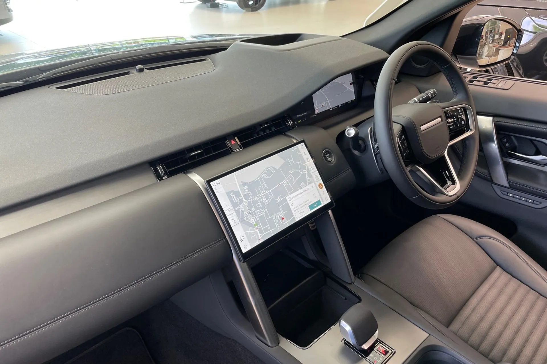 LAND ROVER DISCOVERY SPORT thumbnail image number 44