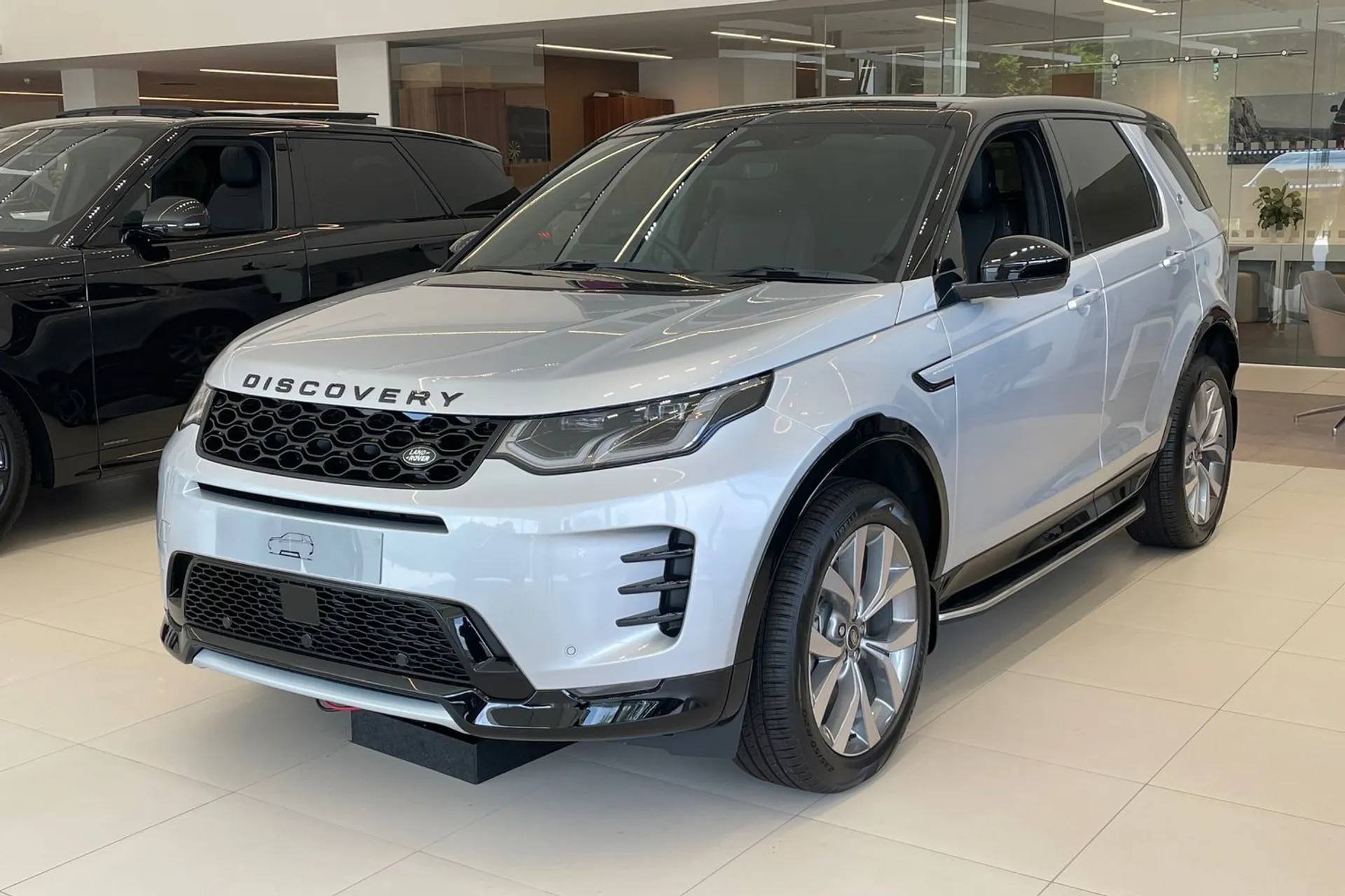 LAND ROVER DISCOVERY SPORT thumbnail image number 15
