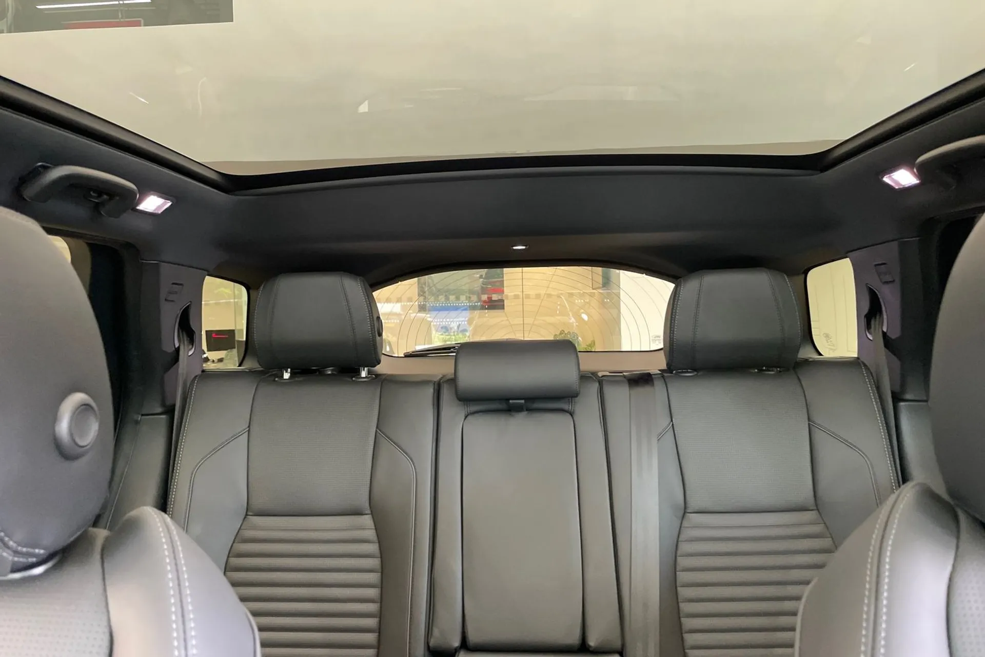 LAND ROVER DISCOVERY SPORT thumbnail image number 26