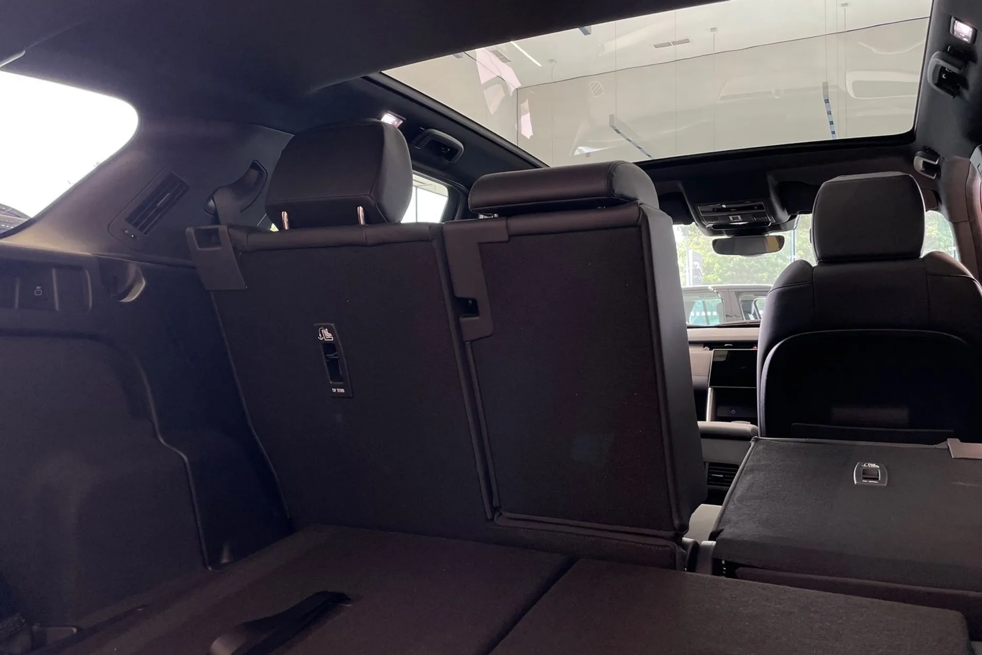 LAND ROVER DISCOVERY SPORT thumbnail image number 34