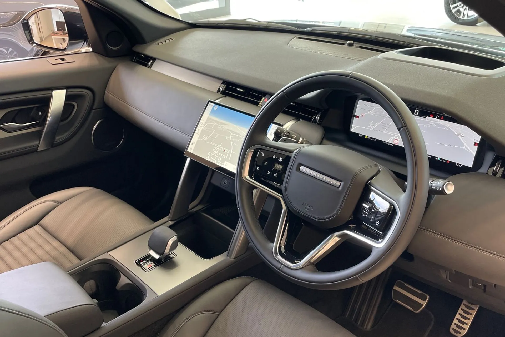 LAND ROVER DISCOVERY SPORT thumbnail image number 41