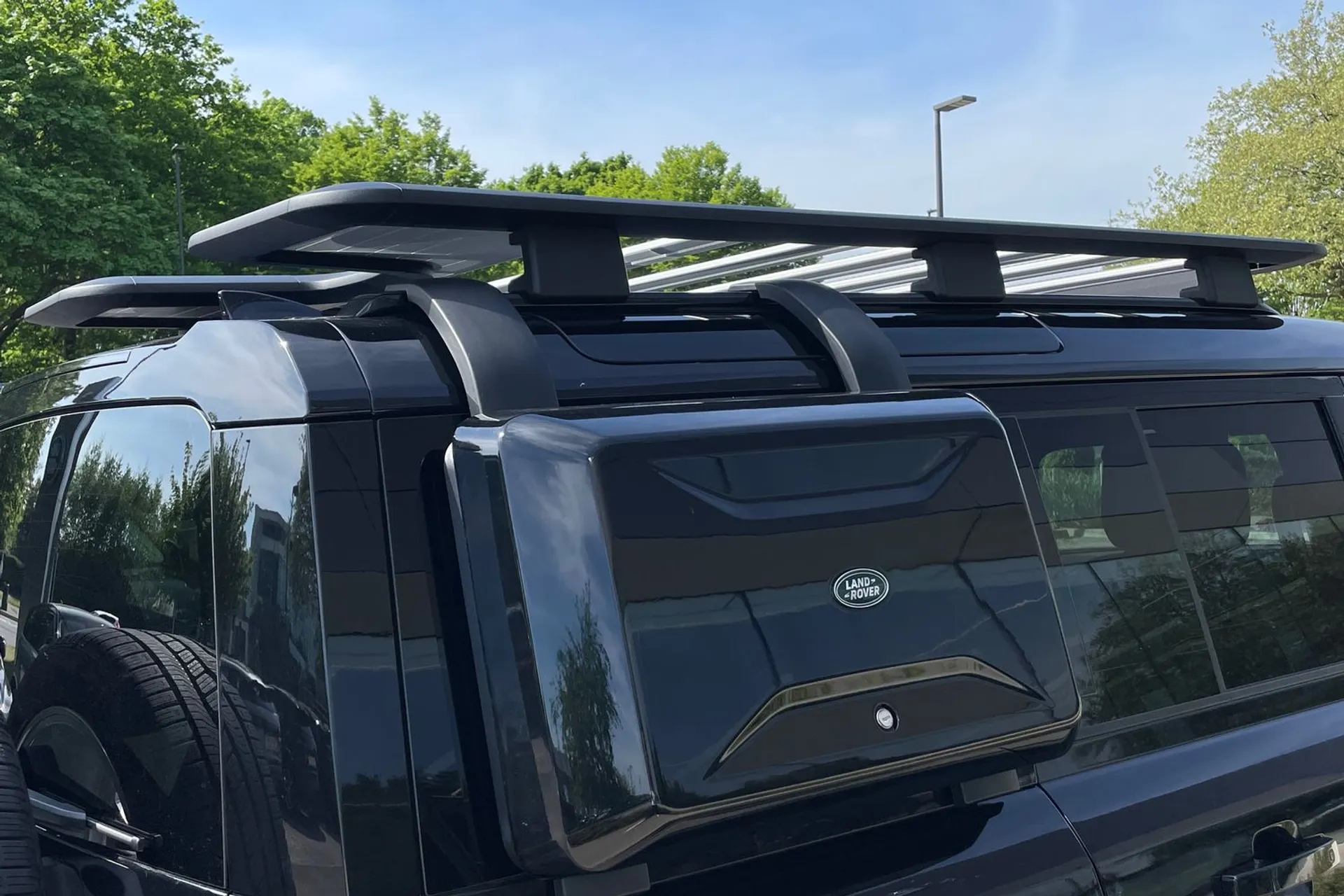 LAND ROVER Defender 110 thumbnail image number 56