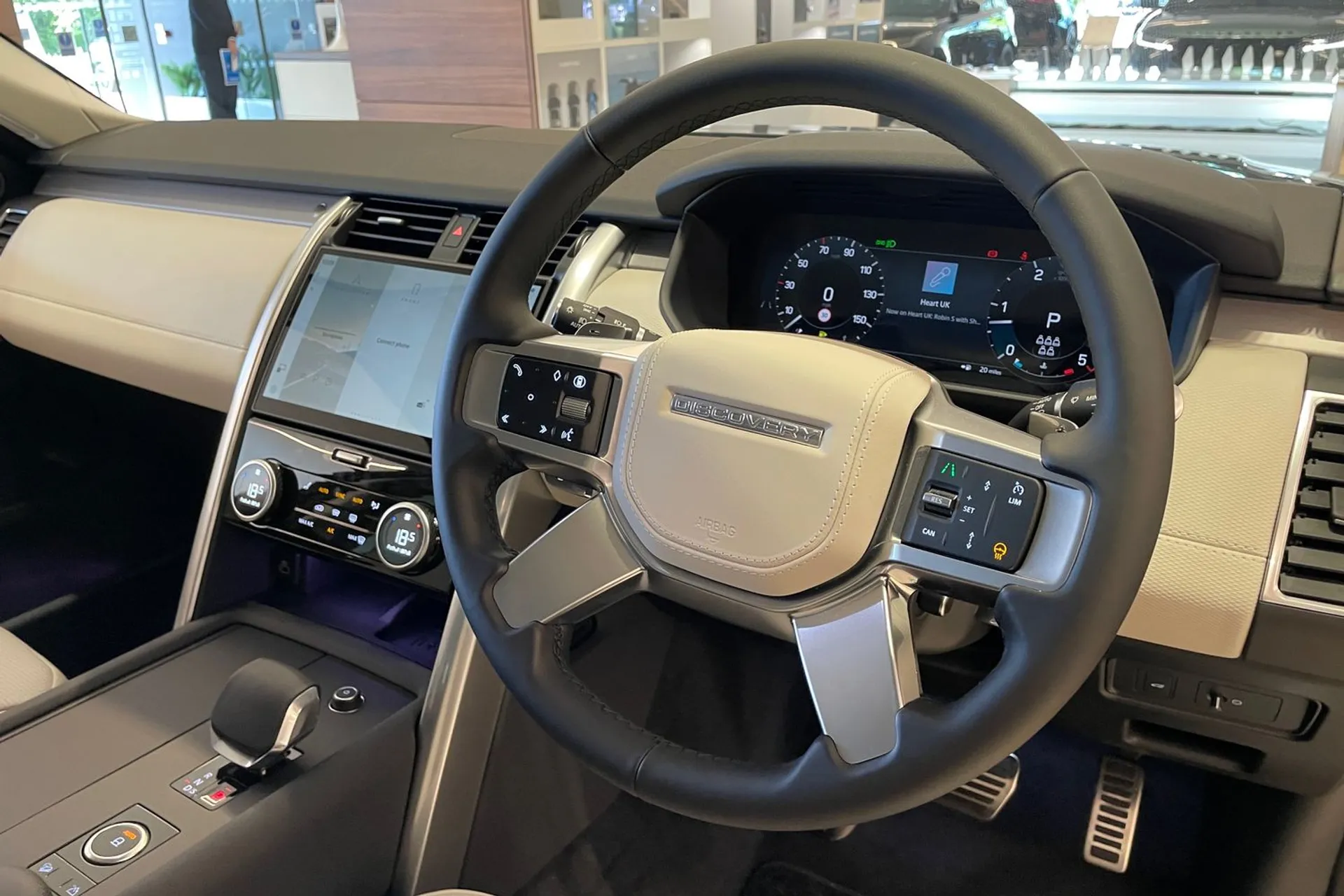LAND ROVER DISCOVERY thumbnail image number 31