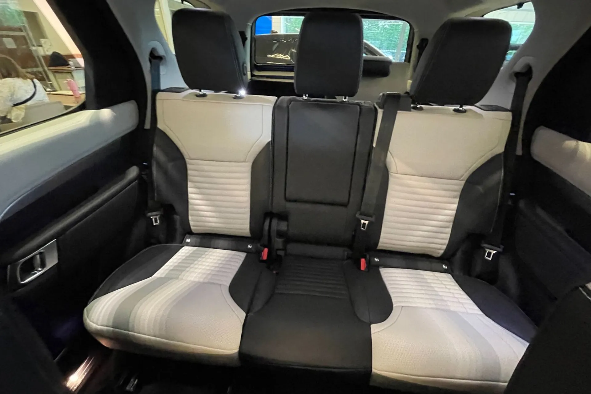 LAND ROVER DISCOVERY thumbnail image number 12