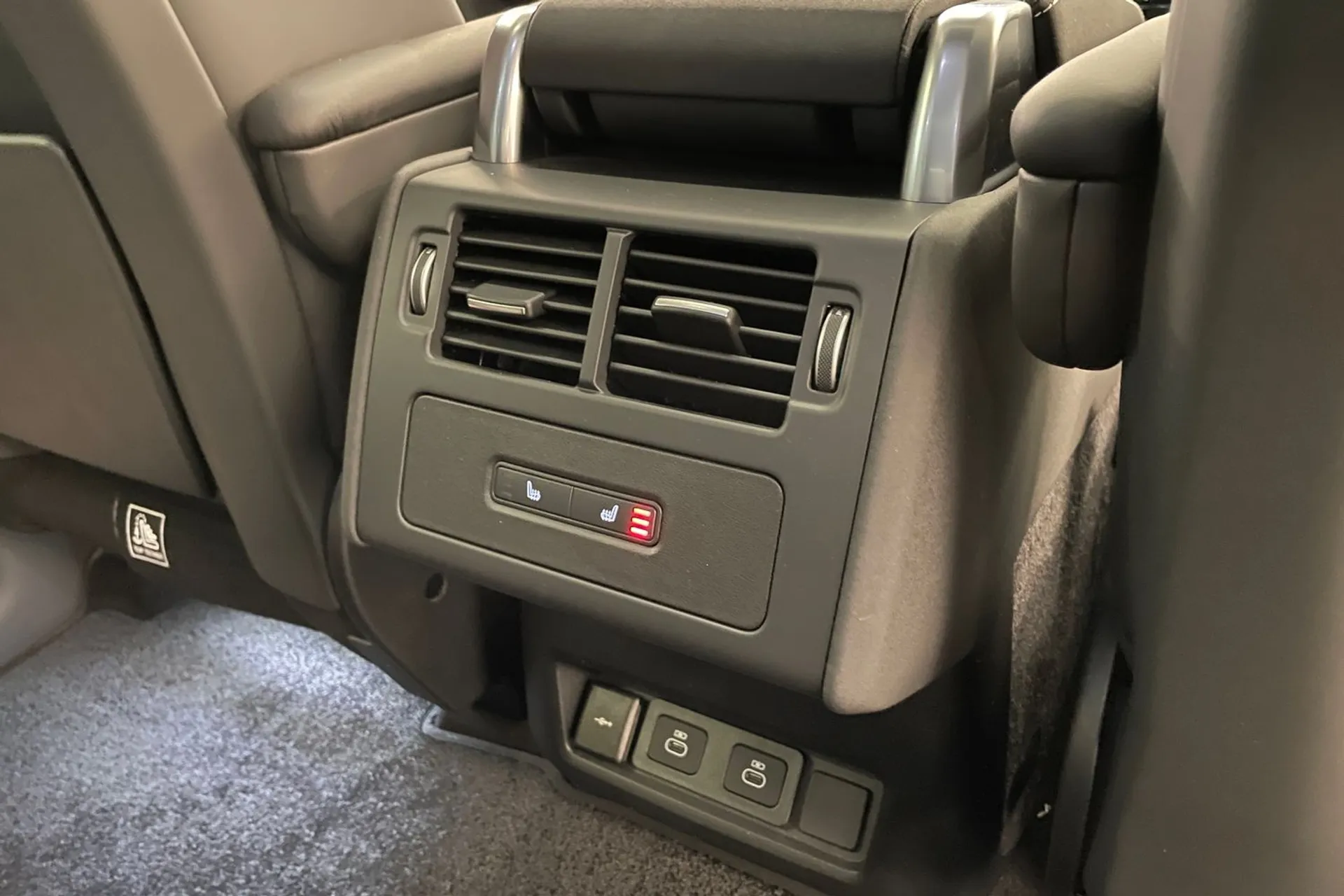 LAND ROVER DISCOVERY thumbnail image number 38