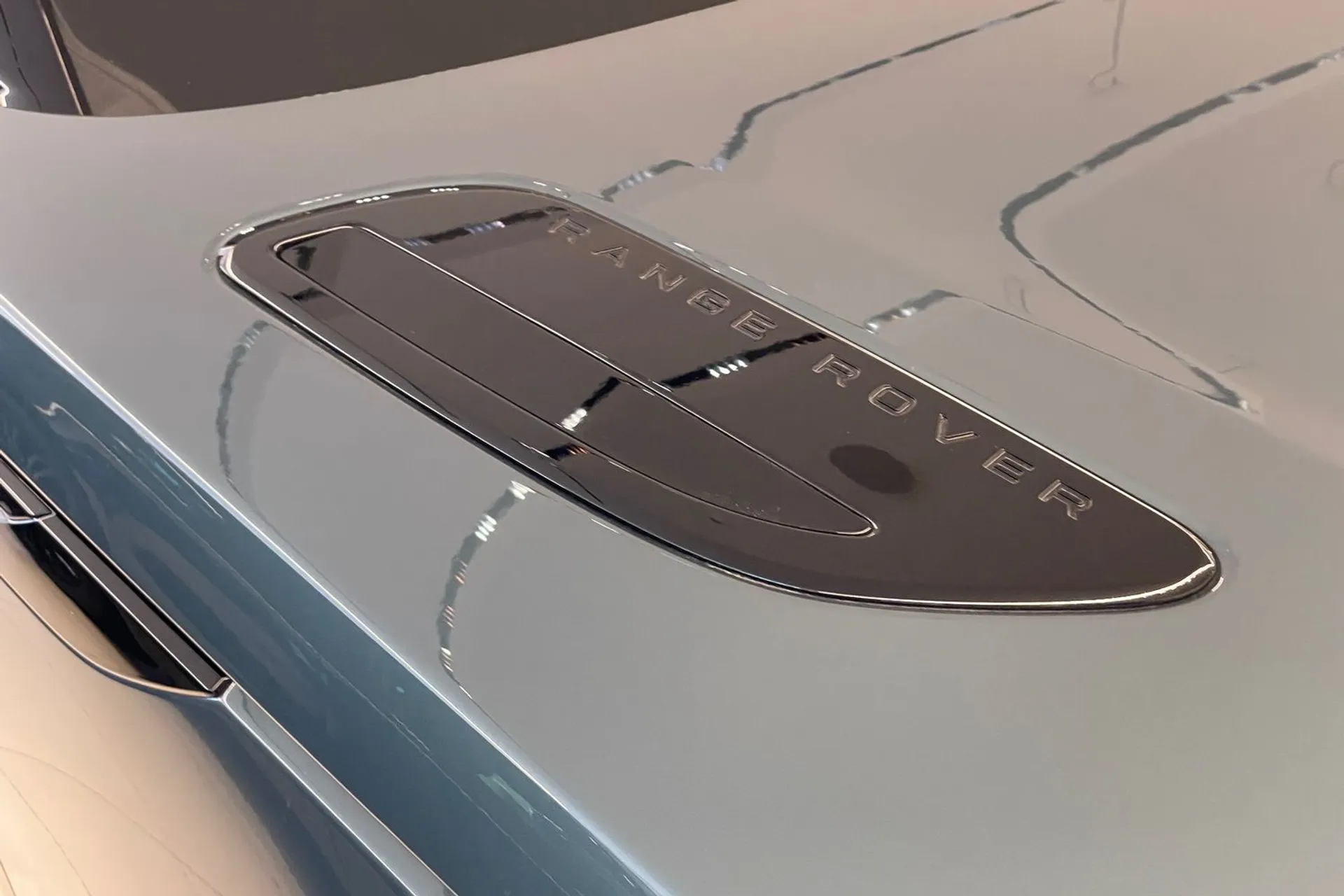 LAND ROVER RANGE ROVER VELAR thumbnail image number 41