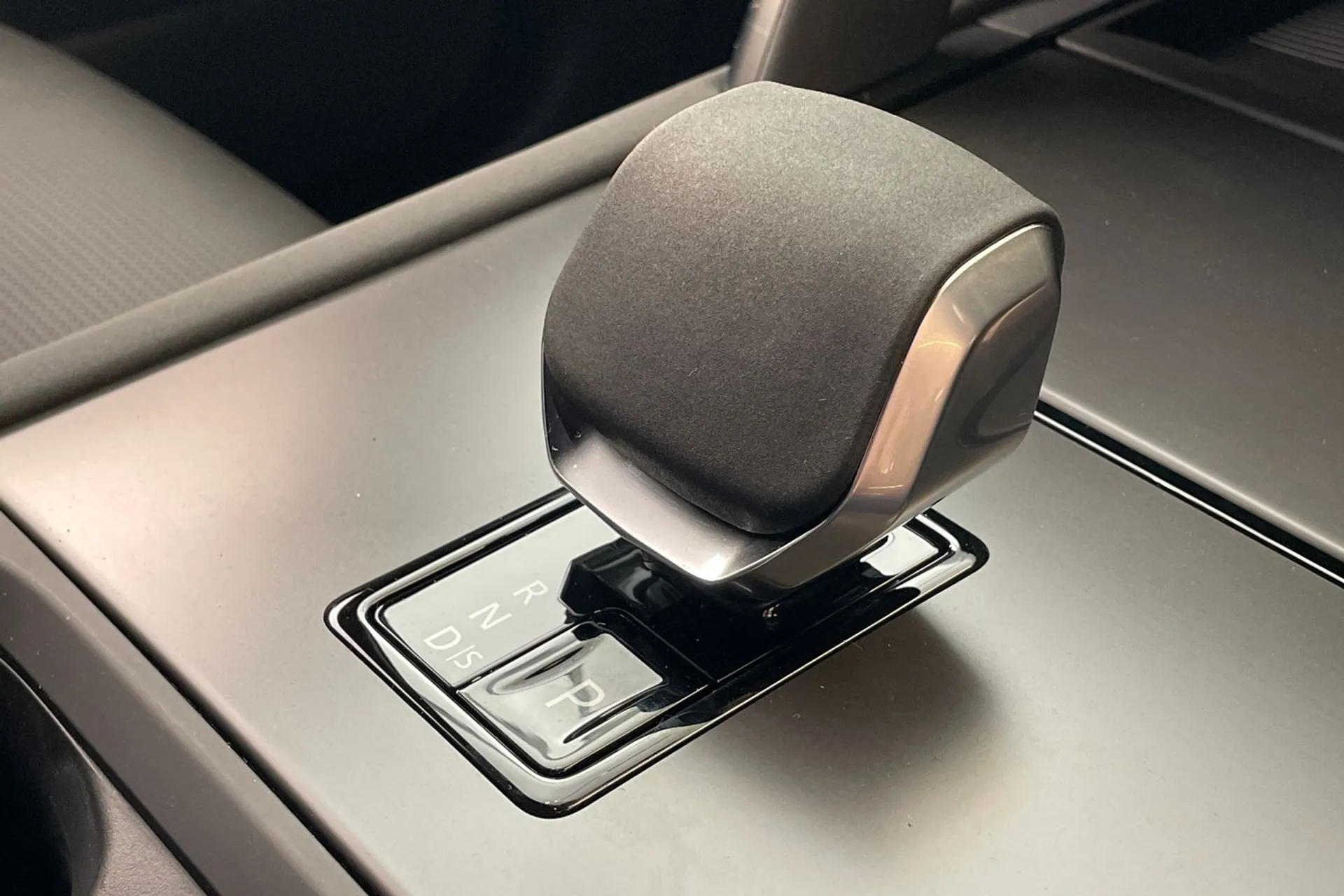 LAND ROVER DISCOVERY SPORT thumbnail image number 20