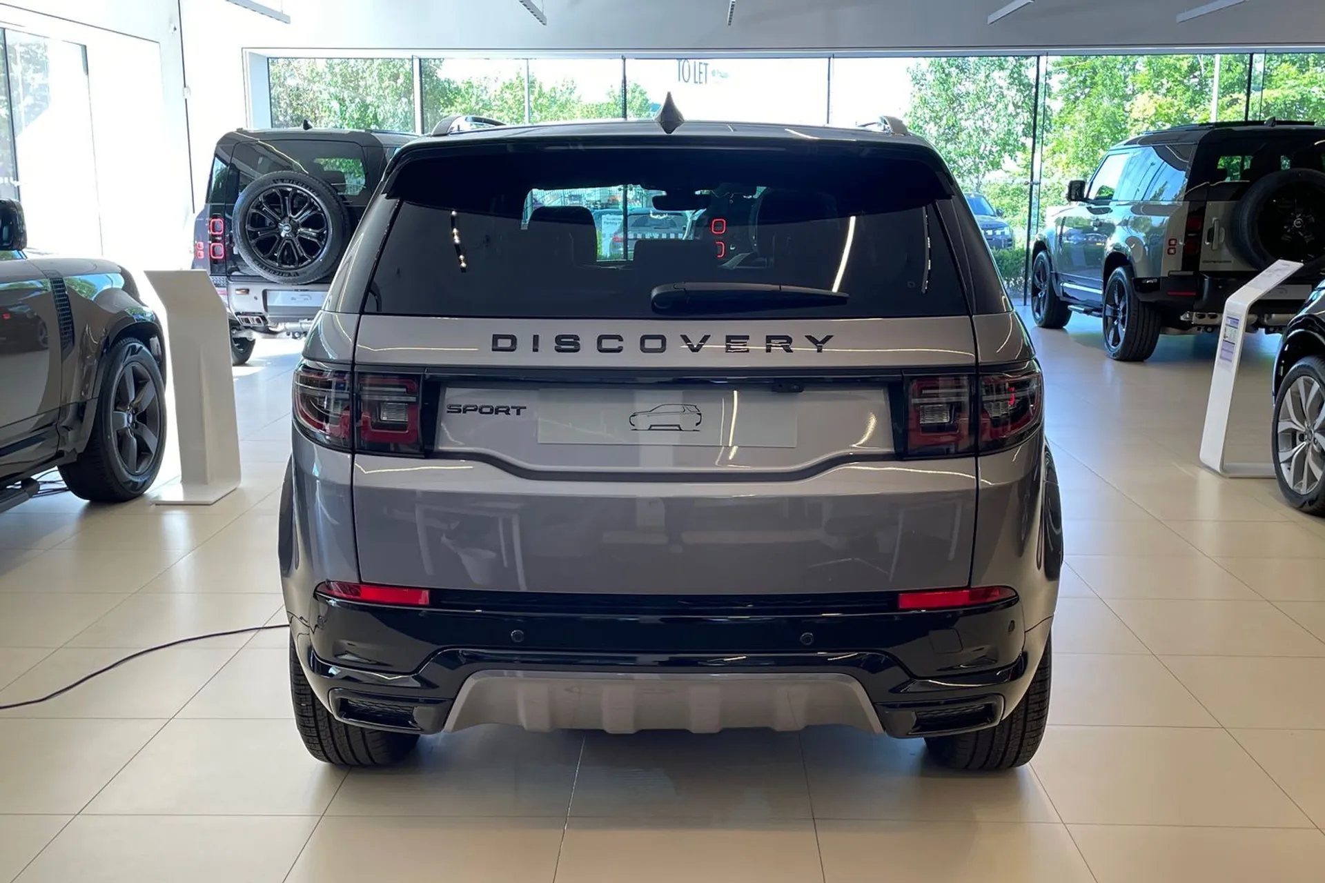 LAND ROVER DISCOVERY SPORT thumbnail image number 8