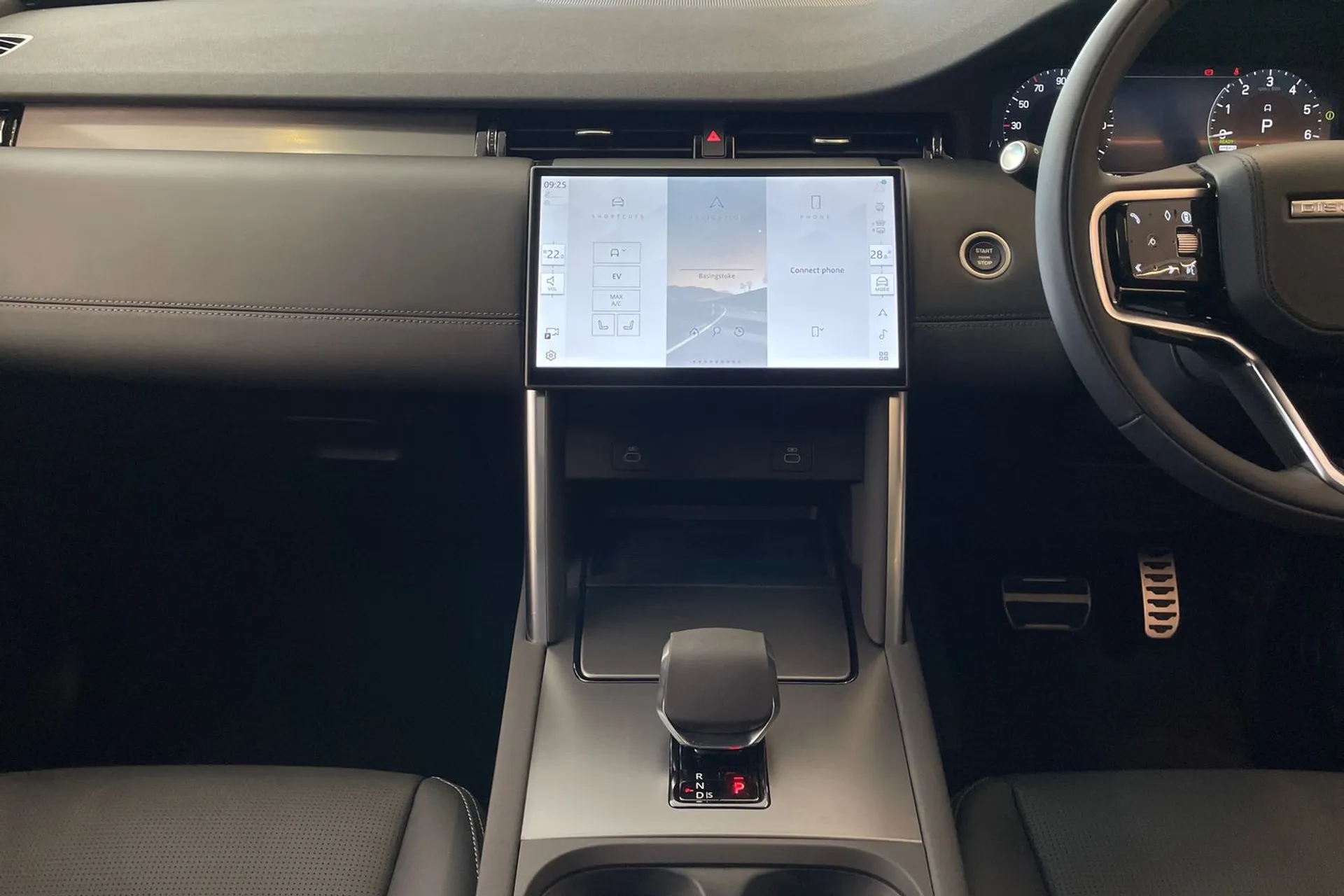 LAND ROVER DISCOVERY SPORT thumbnail image number 15